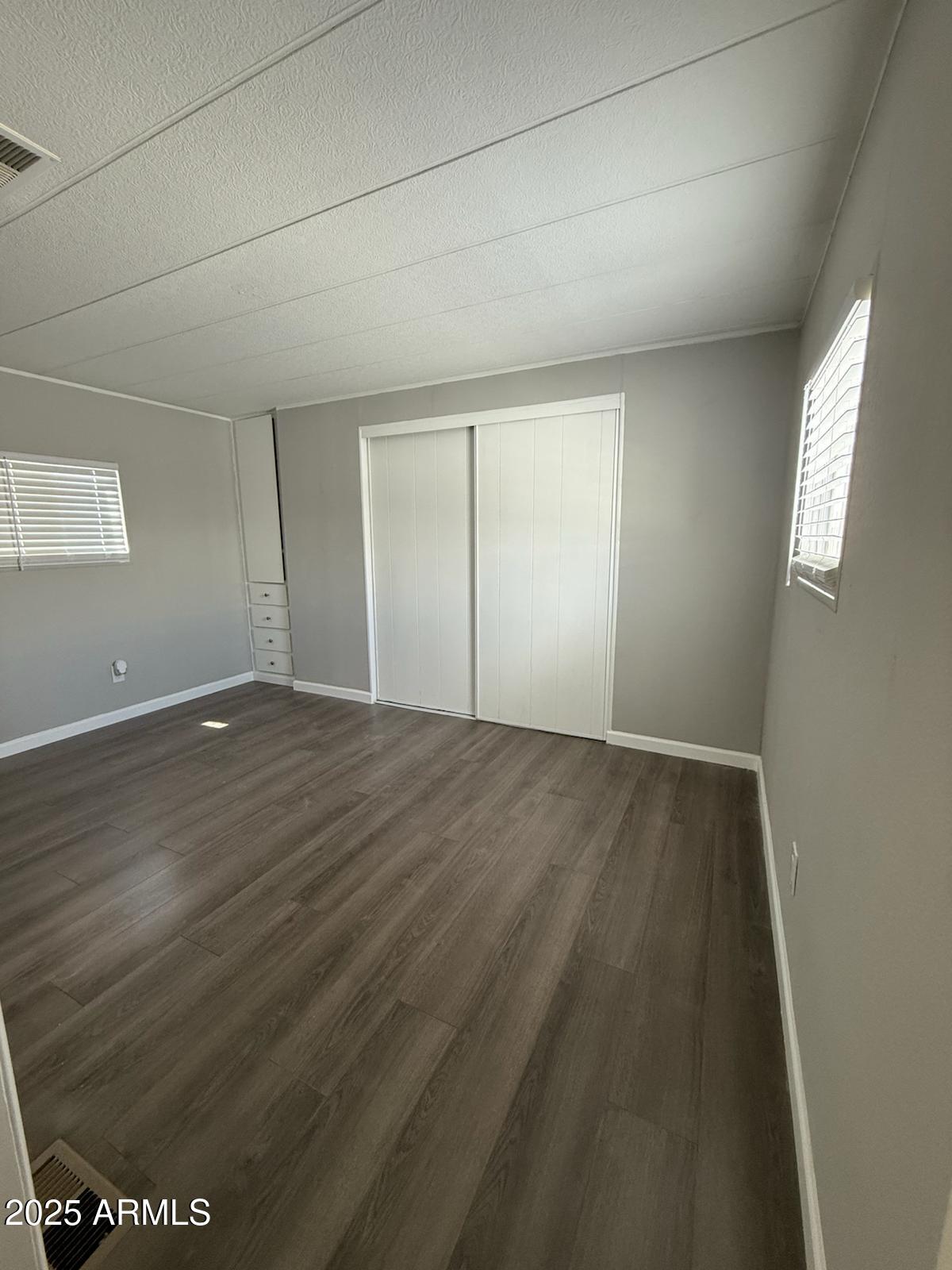 303 S Recker Road 200