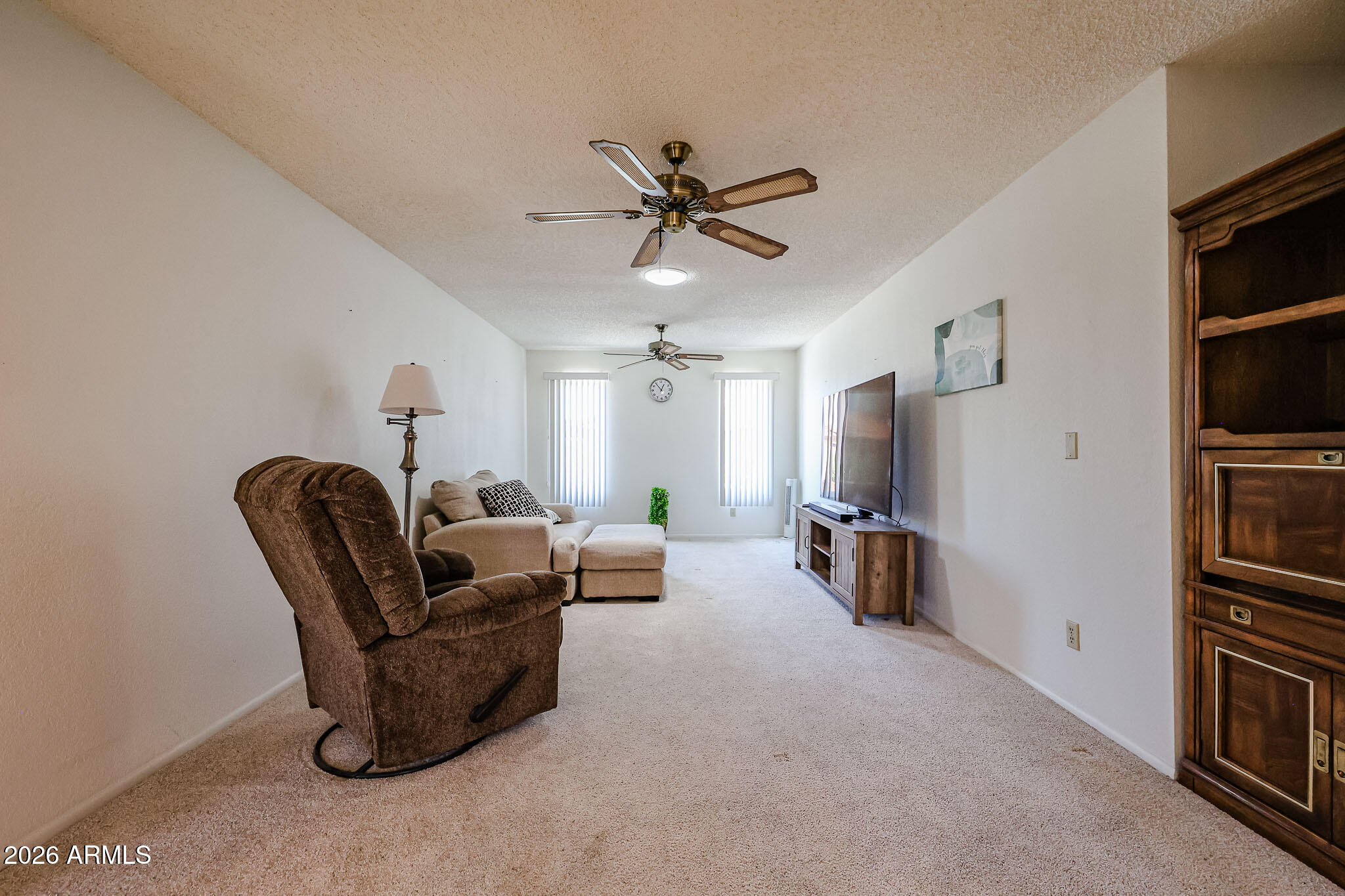 1612 LEISURE WORLD --