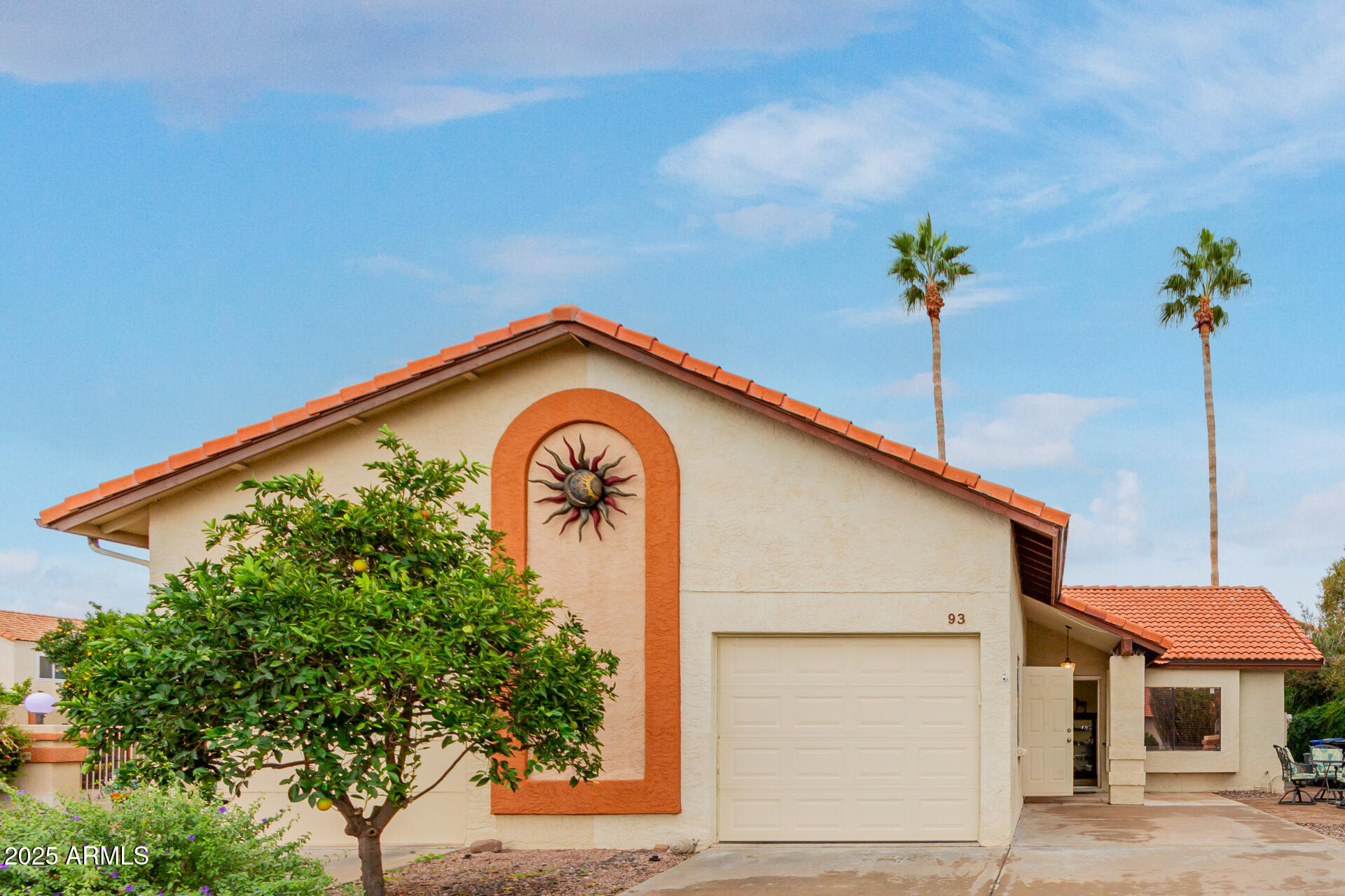 542 S HIGLEY Road 93