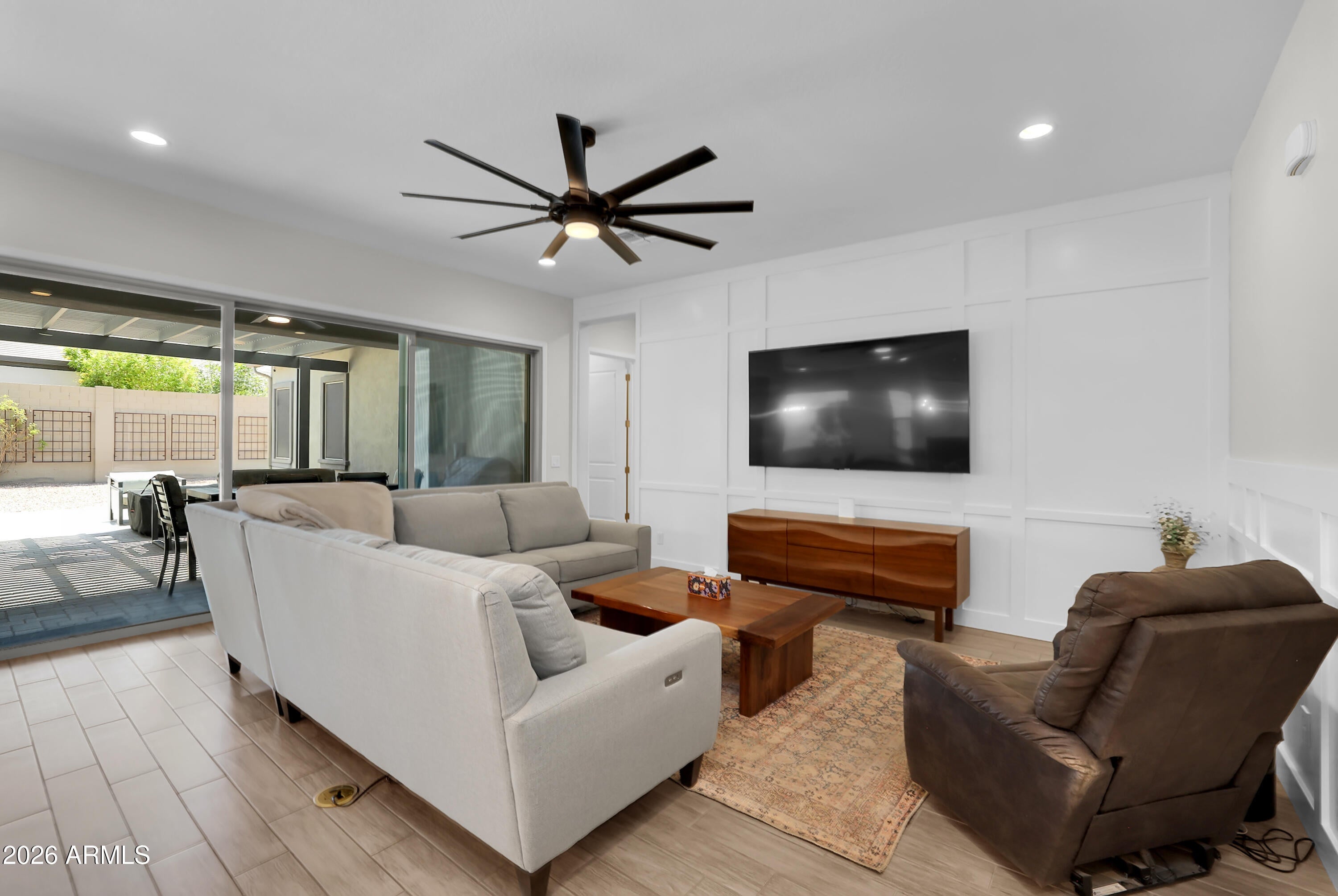 4157 S NEPTUNE --