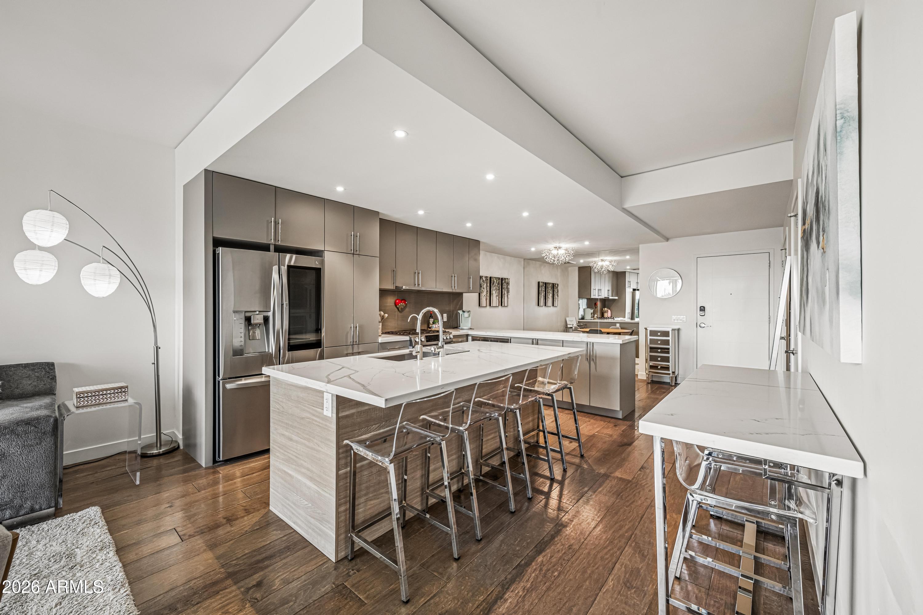 2300 E CAMPBELL Avenue 405