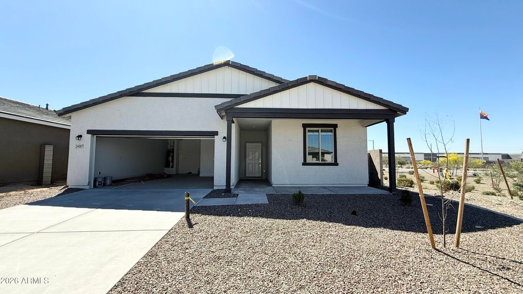 Photo of 24087 W Huntington Drive, Buckeye, AZ 85326 (MLS # 7001739)