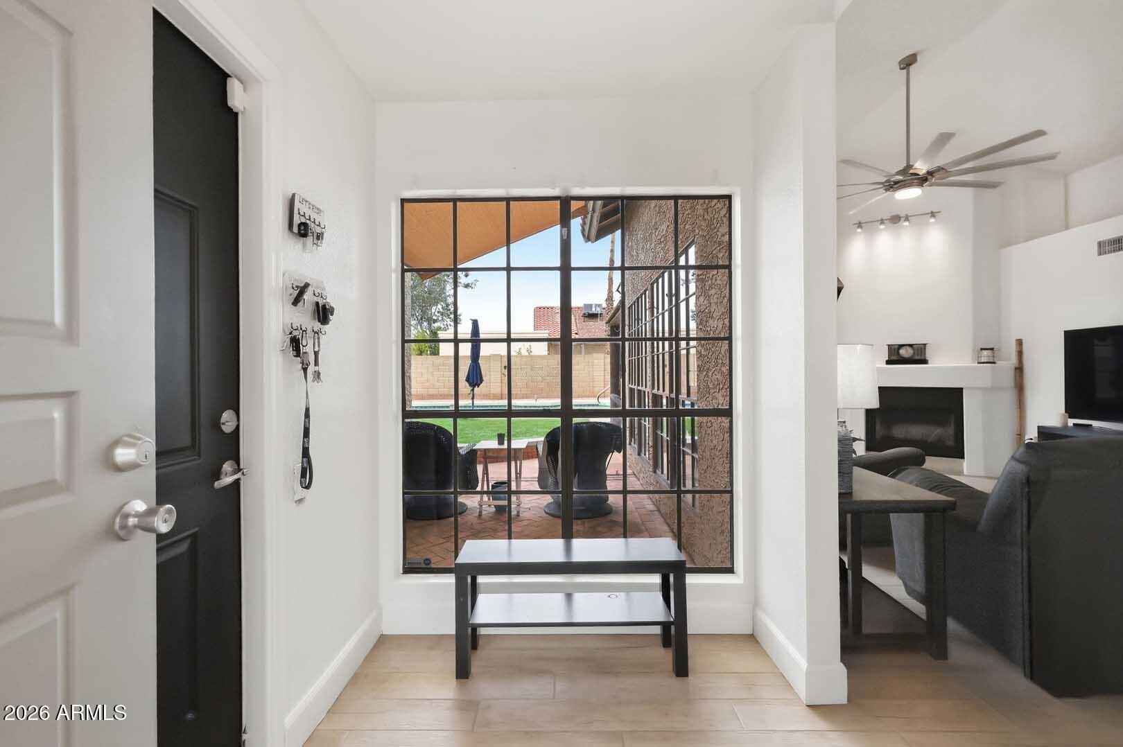 514 E Glencove Street