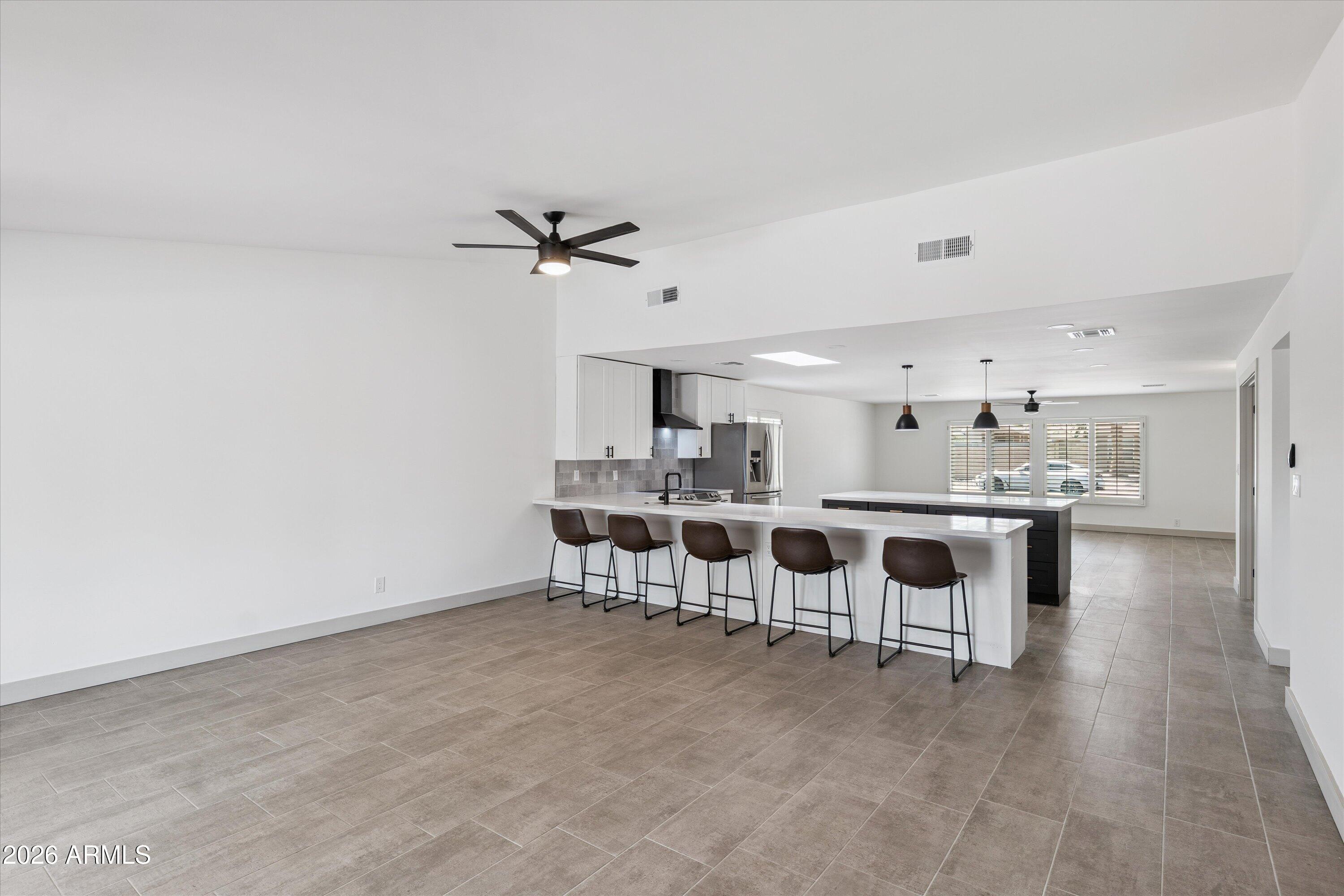 4446 E COCONINO Street