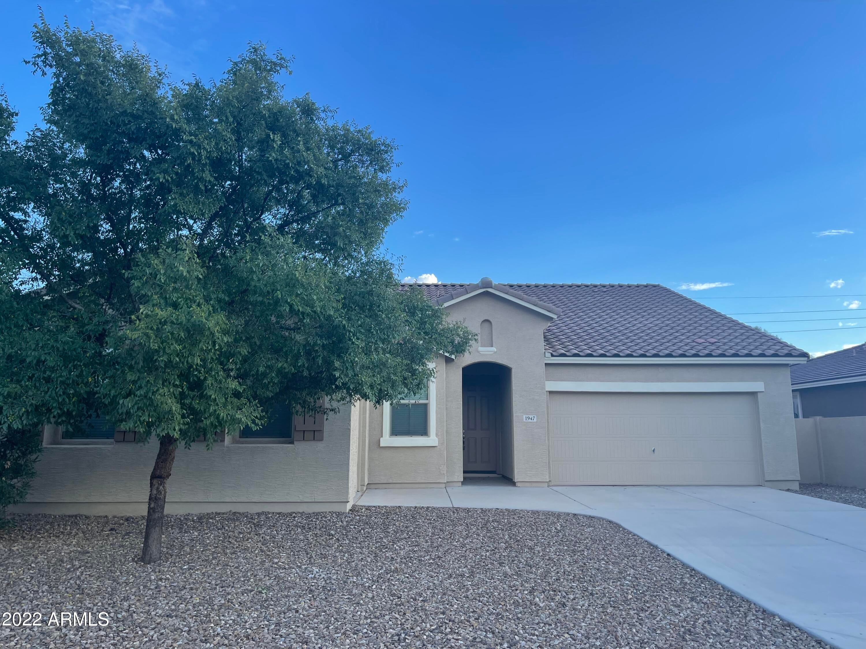 1947 E Ravenswood Drive