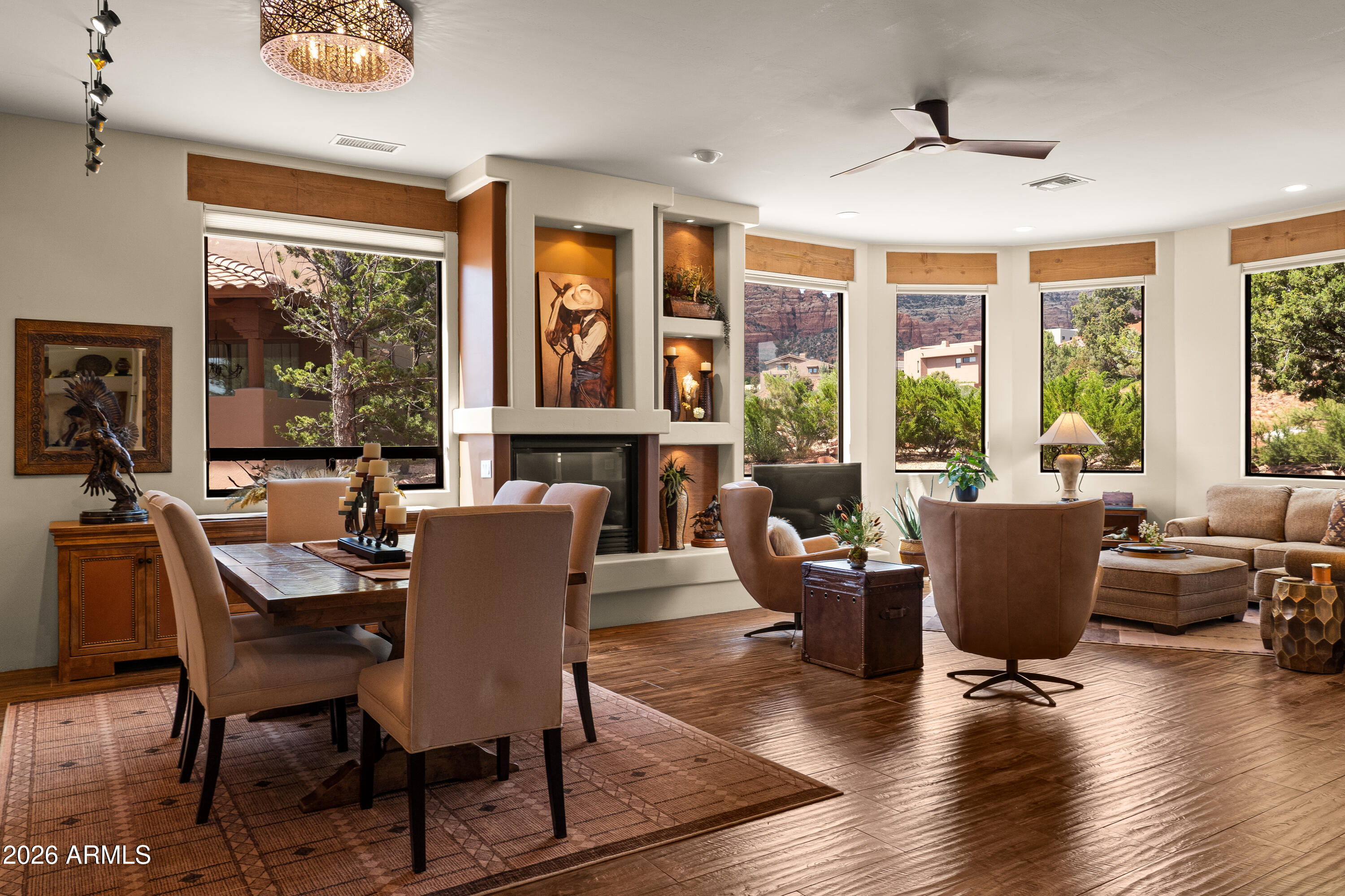 CRIMSON VIEW - Residential
