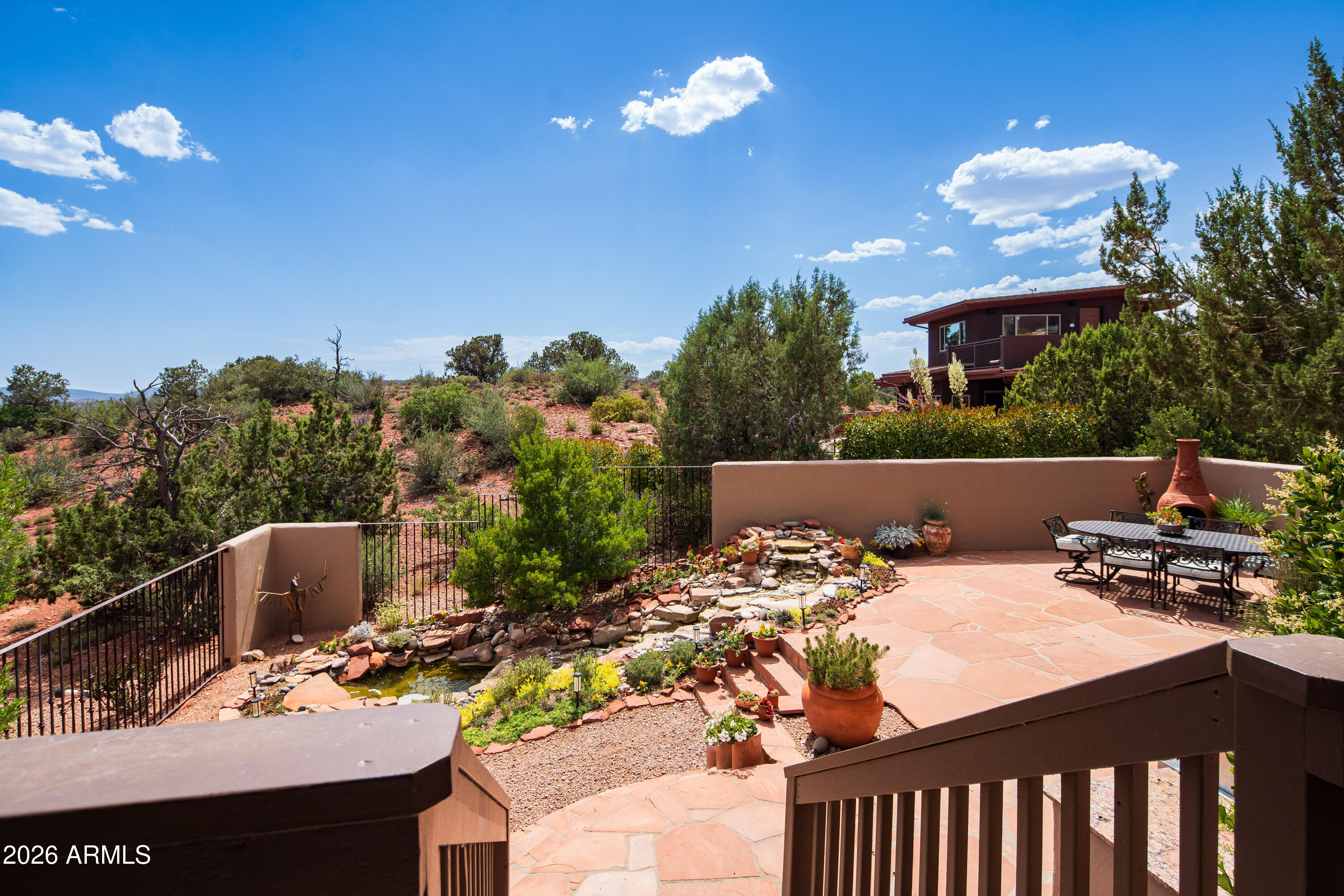 CRIMSON VIEW - Residential