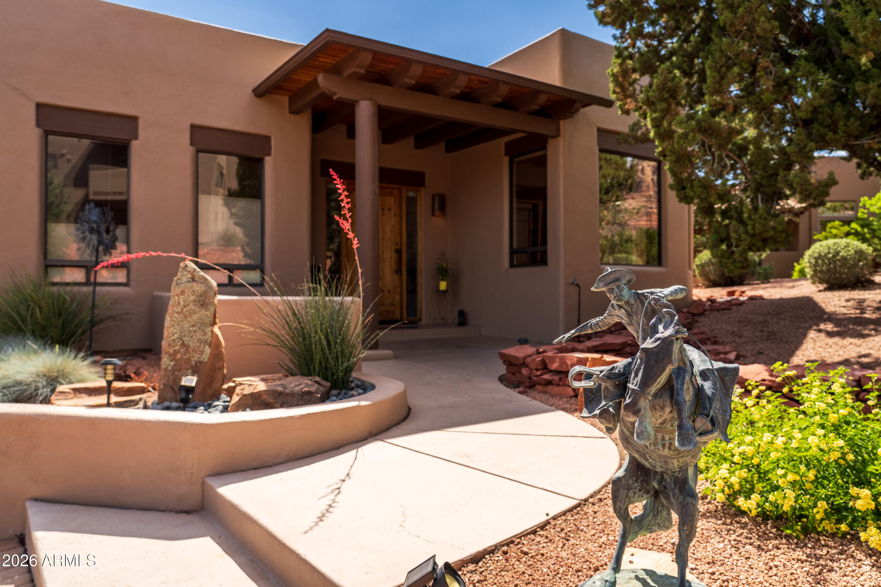 2335 MULE DEER Road