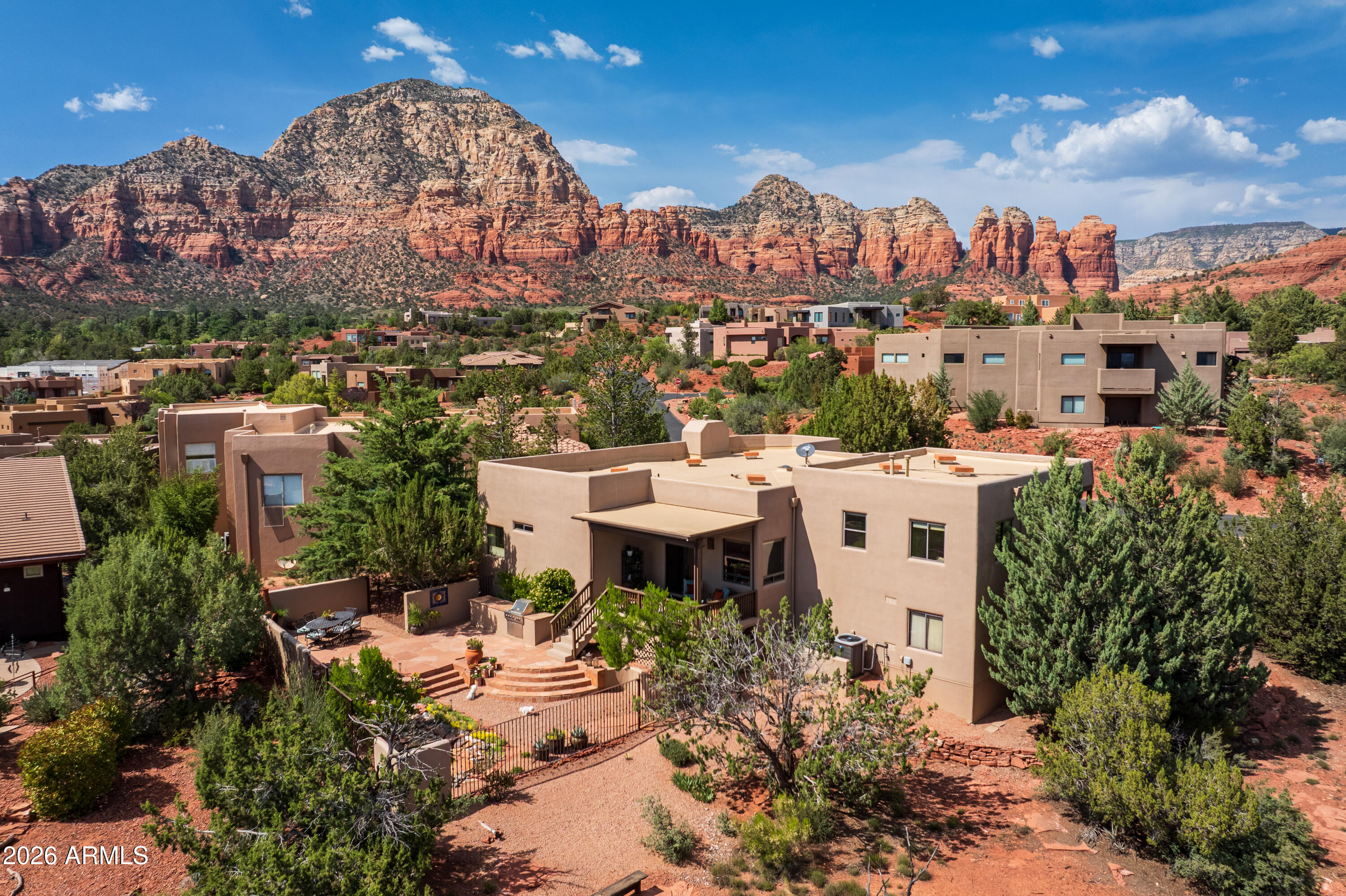 CRIMSON VIEW - Residential