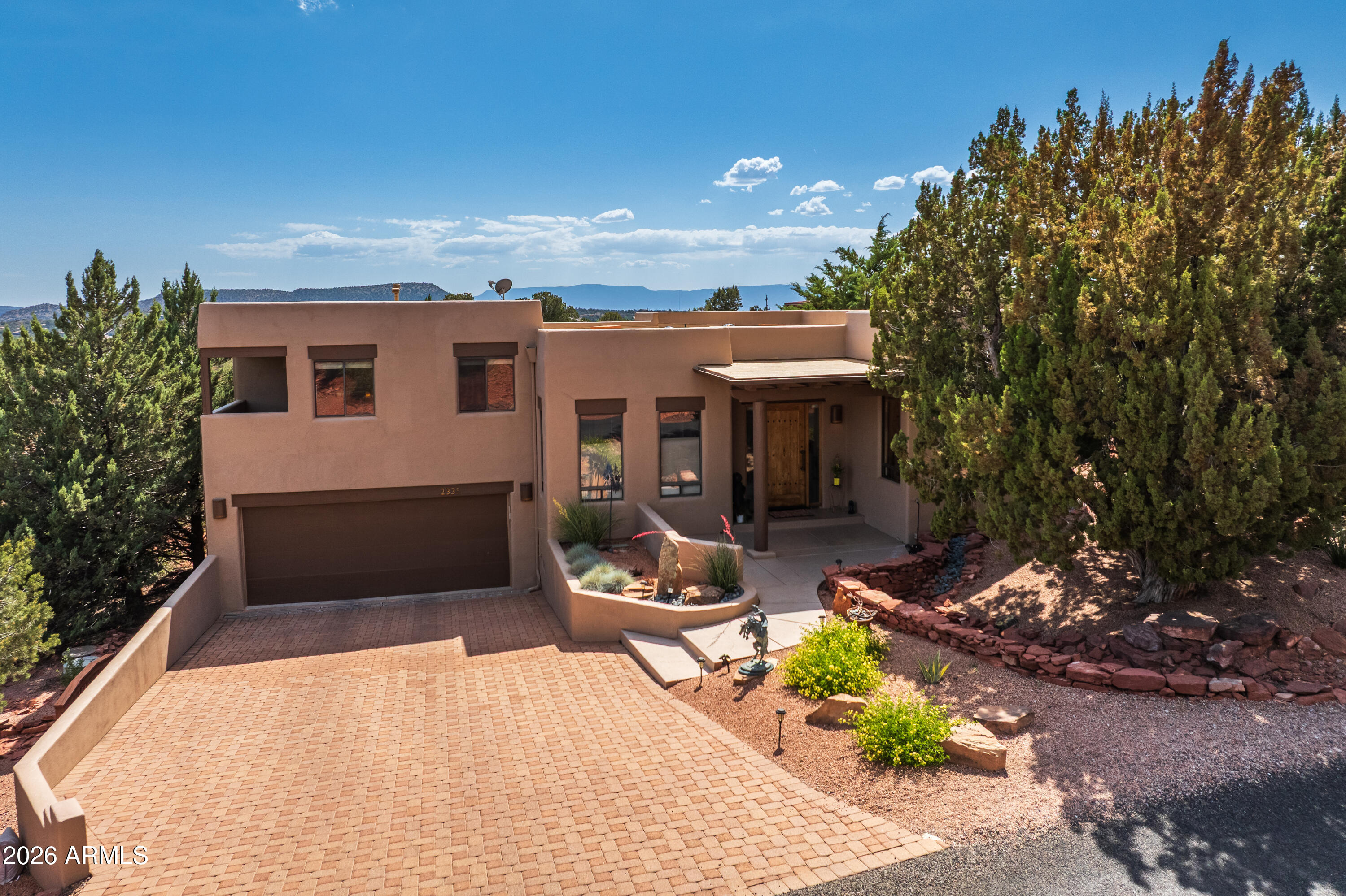 2335 MULE DEER Road