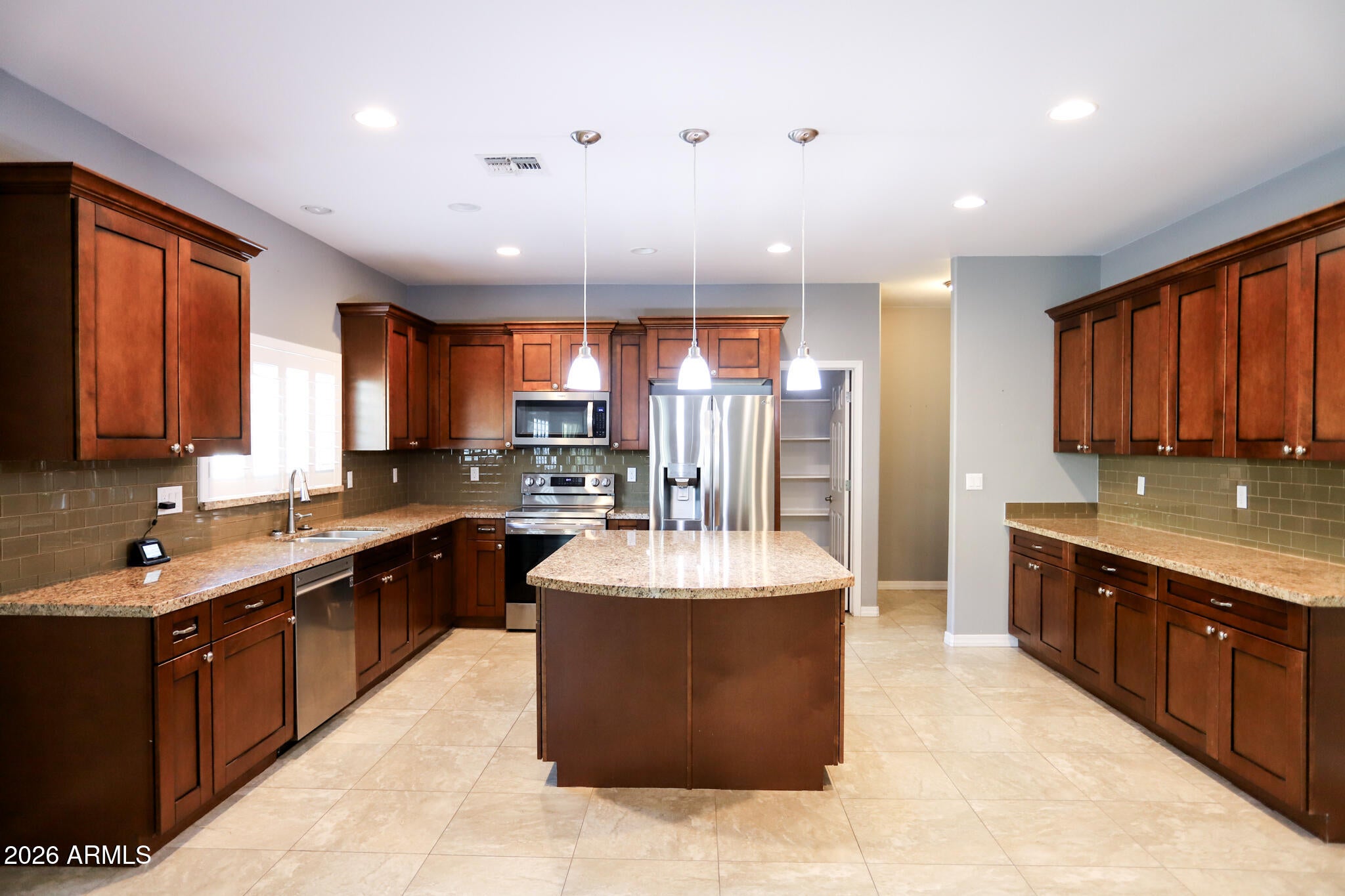 515 W MELODY Drive