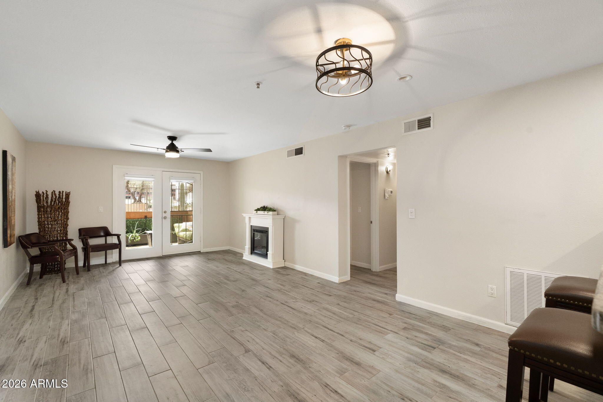 4704 E PARADISE VILLAGE Parkway N 101