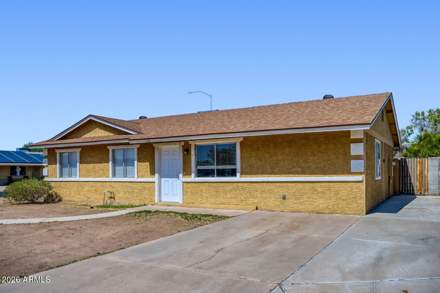1339 N HILLCREST Circle