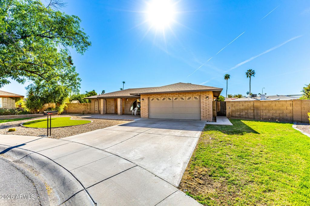 Photo of 1123 E Julie Drive, Tempe, AZ 85283 (MLS # 7003910)