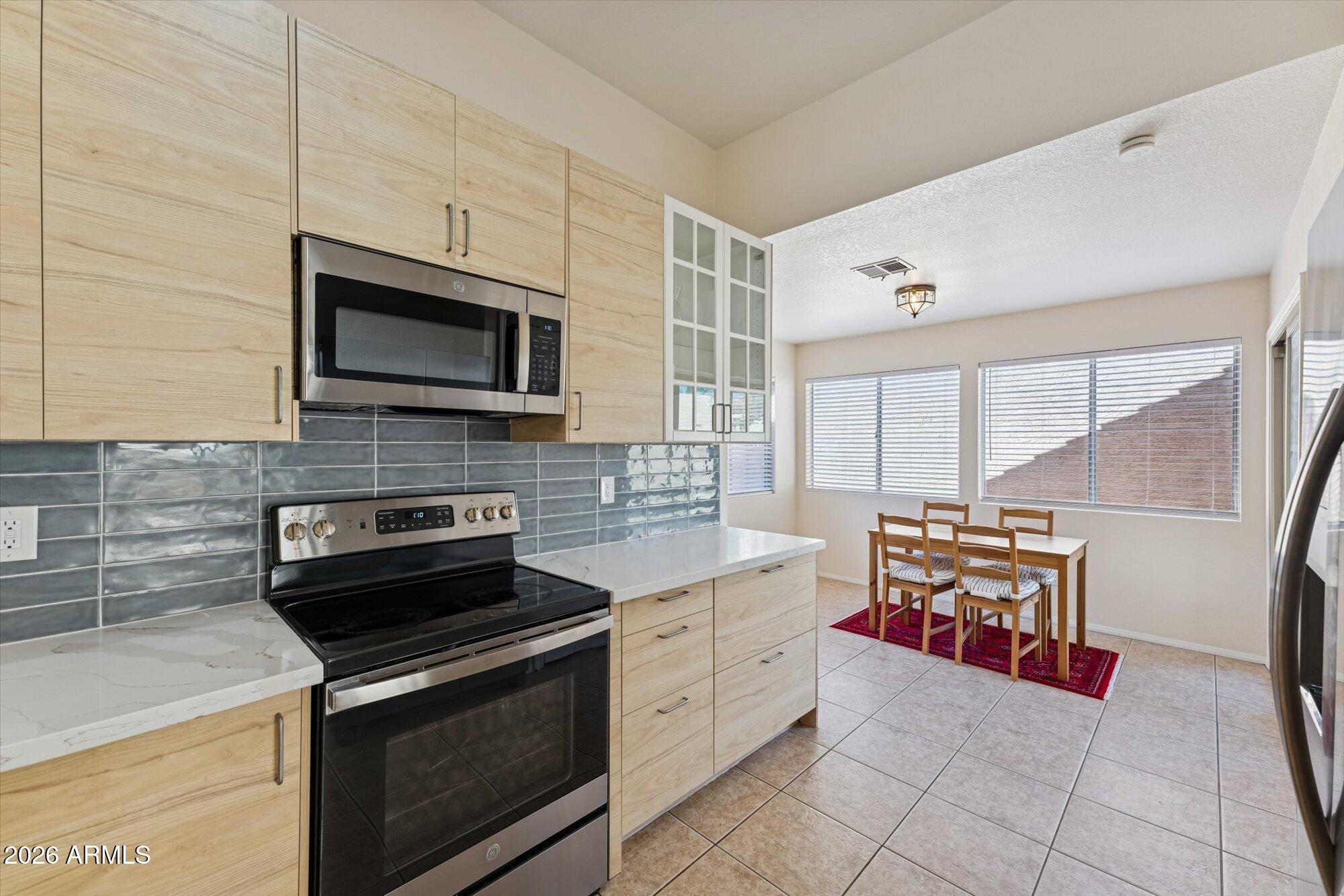 1914 E CITATION Lane