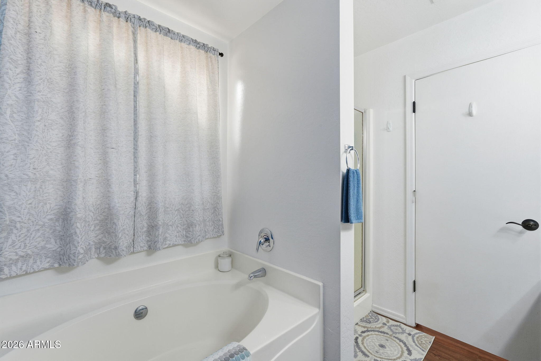 273 W HAWTHORNE Drive