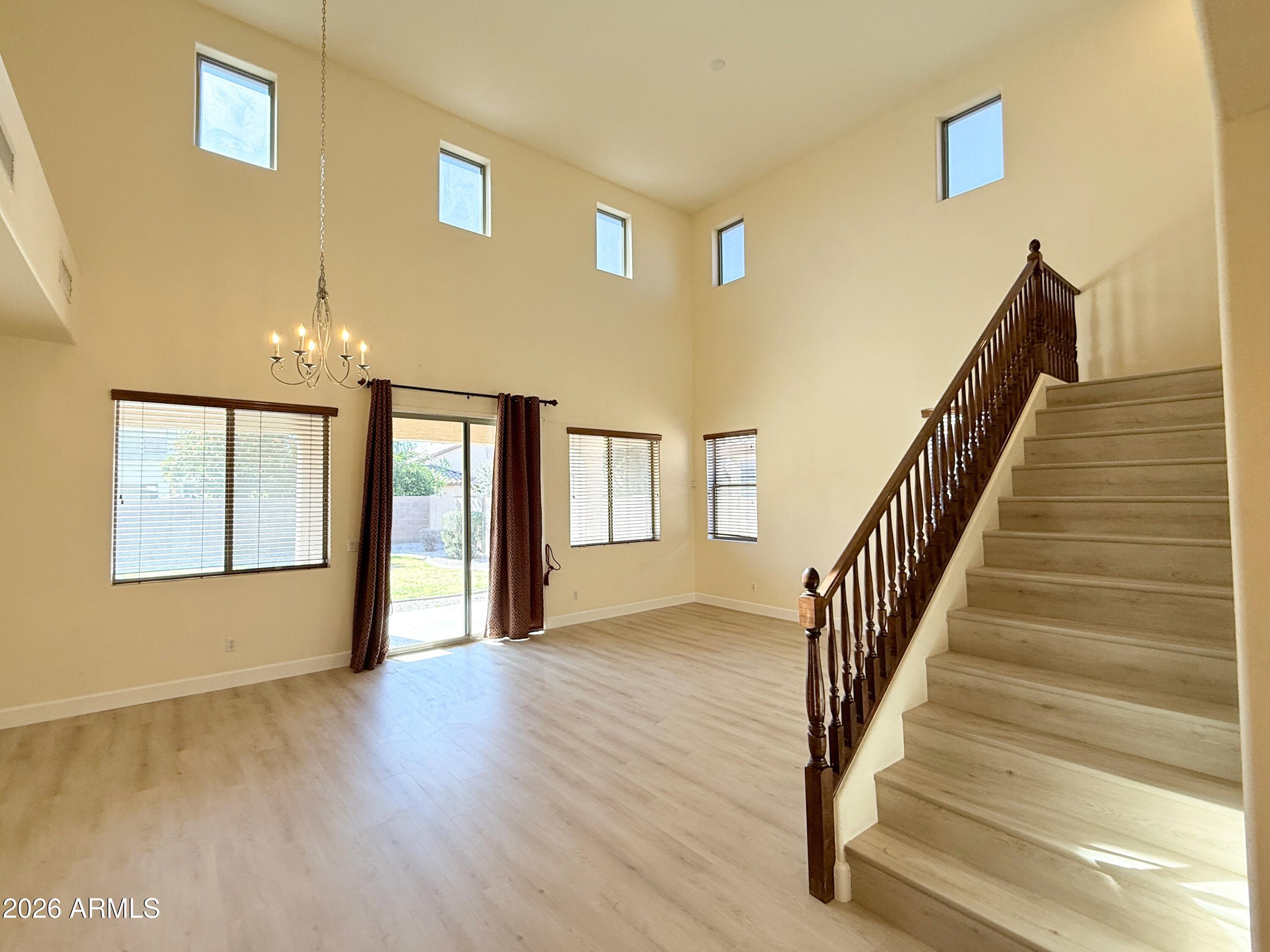 3663 E Sparrow Place