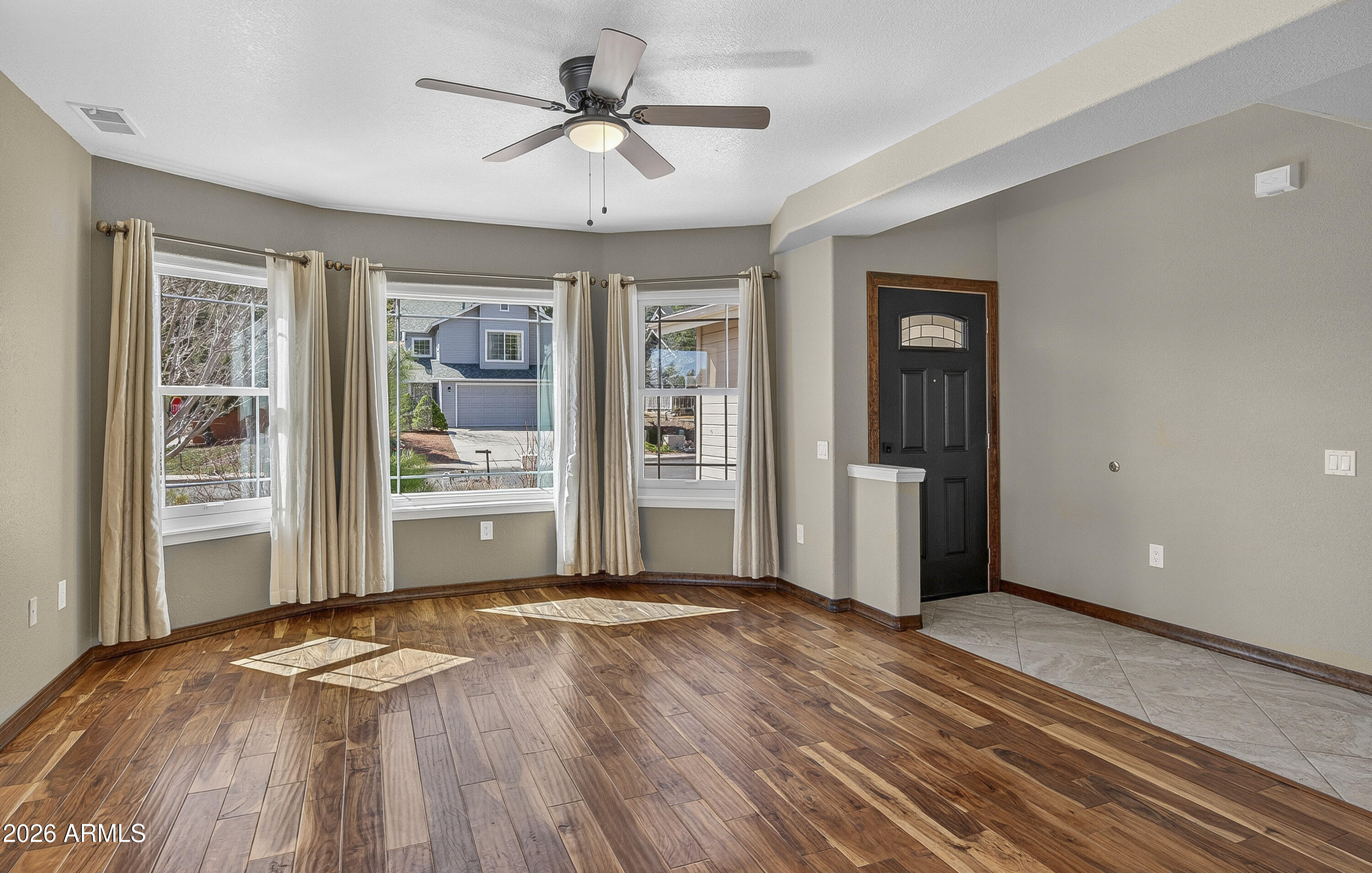 6640 E EAGLE CREST Drive