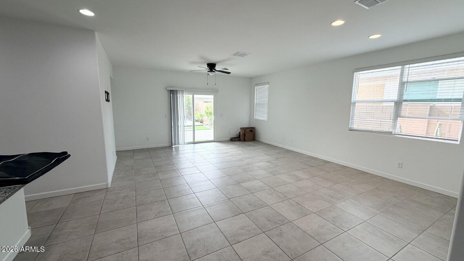 40145 W Hillman Drive