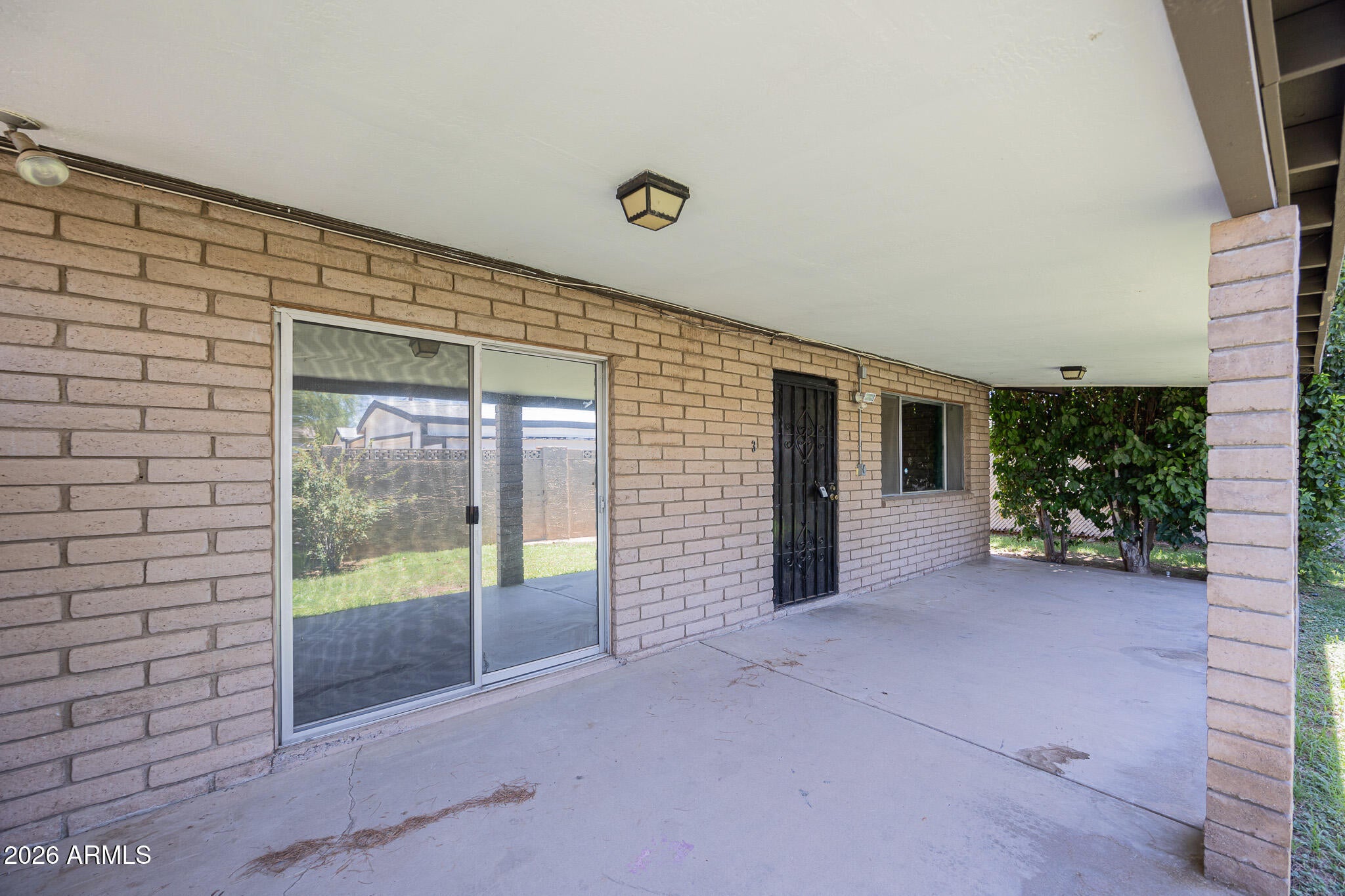 2219 W MORTEN Avenue Apt 3