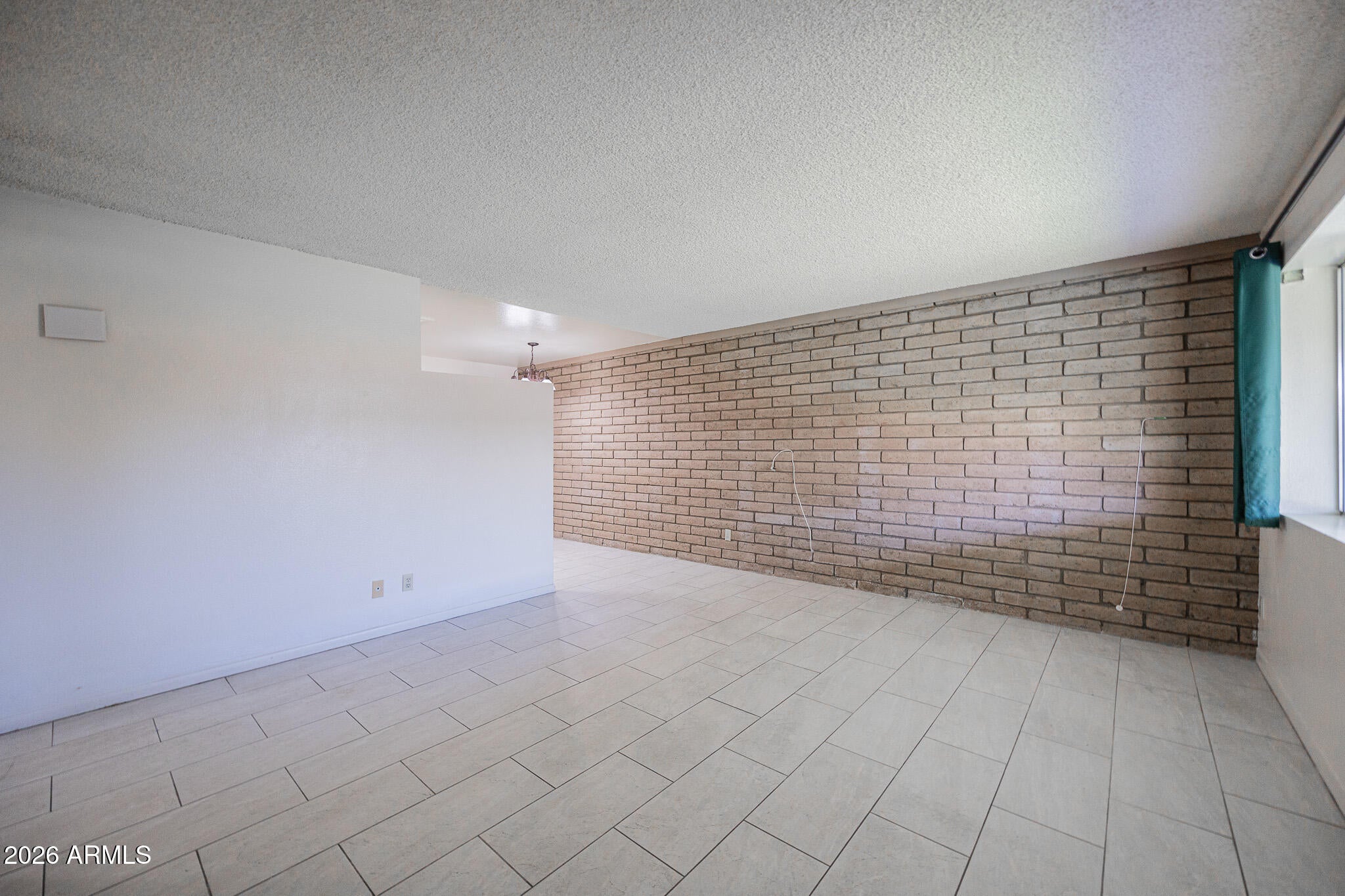 2219 W MORTEN Avenue Apt 3