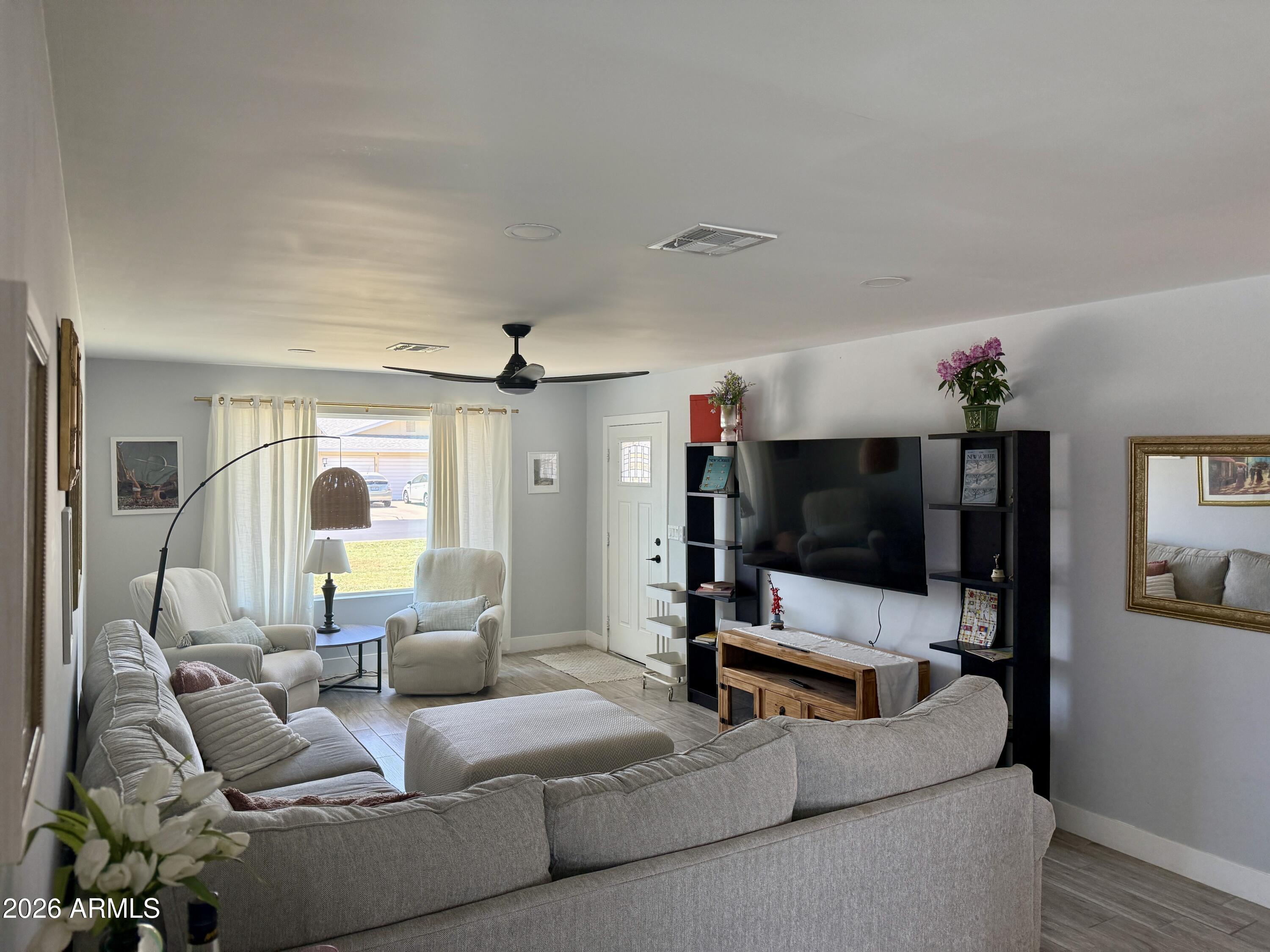 326 E PEBBLE BEACH Drive
