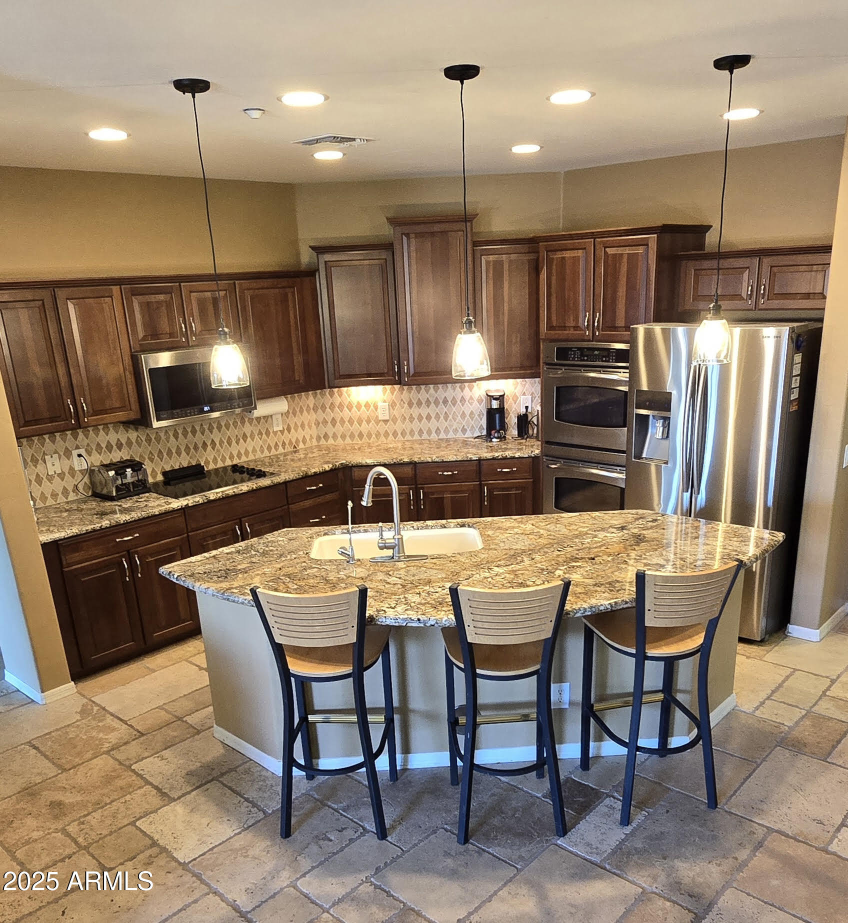 14469 W EDGEMONT Avenue