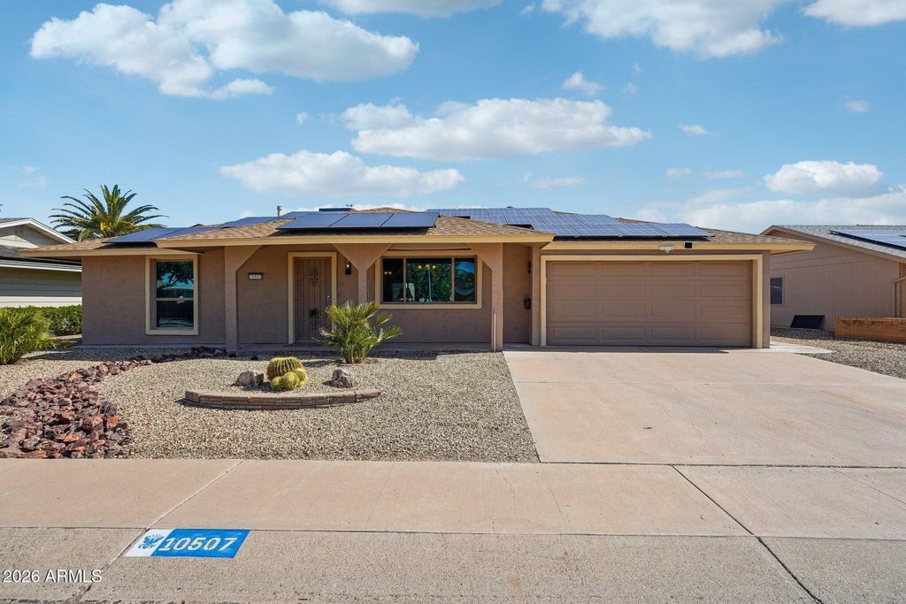Photo of 10507 W Kingswood Circle, Sun City, AZ 85351 (MLS # 6990947)