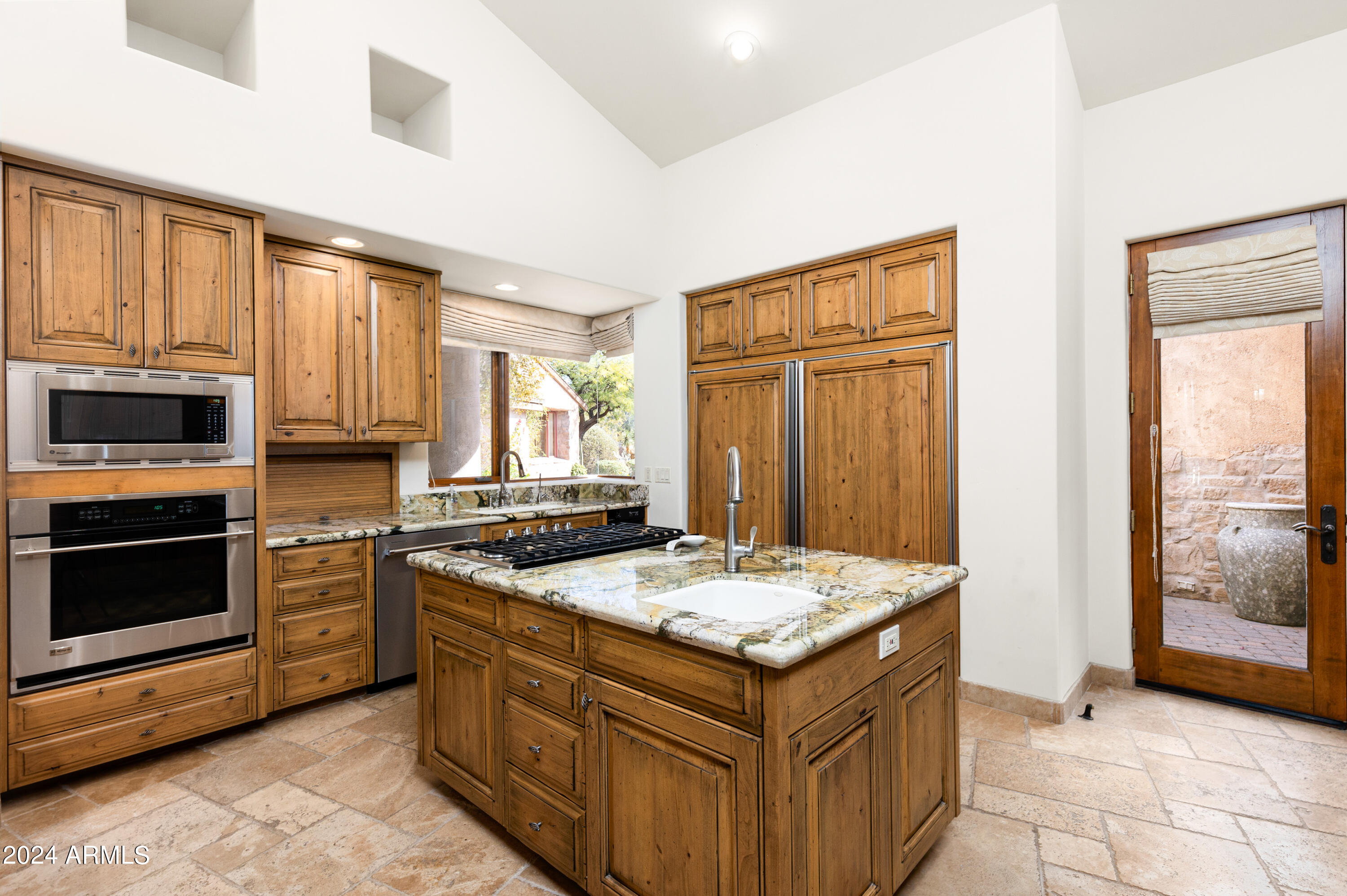 Estancia - Residential