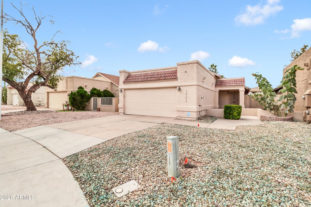 Photo of 1722 N Comanche Drive, Chandler, AZ 85224 (MLS # 6974303)