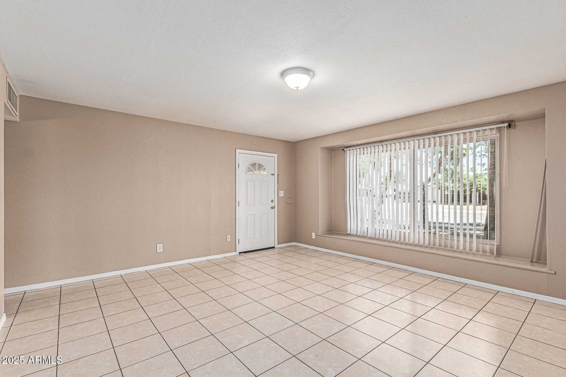 Homes 3 6334 N 37TH Avenue