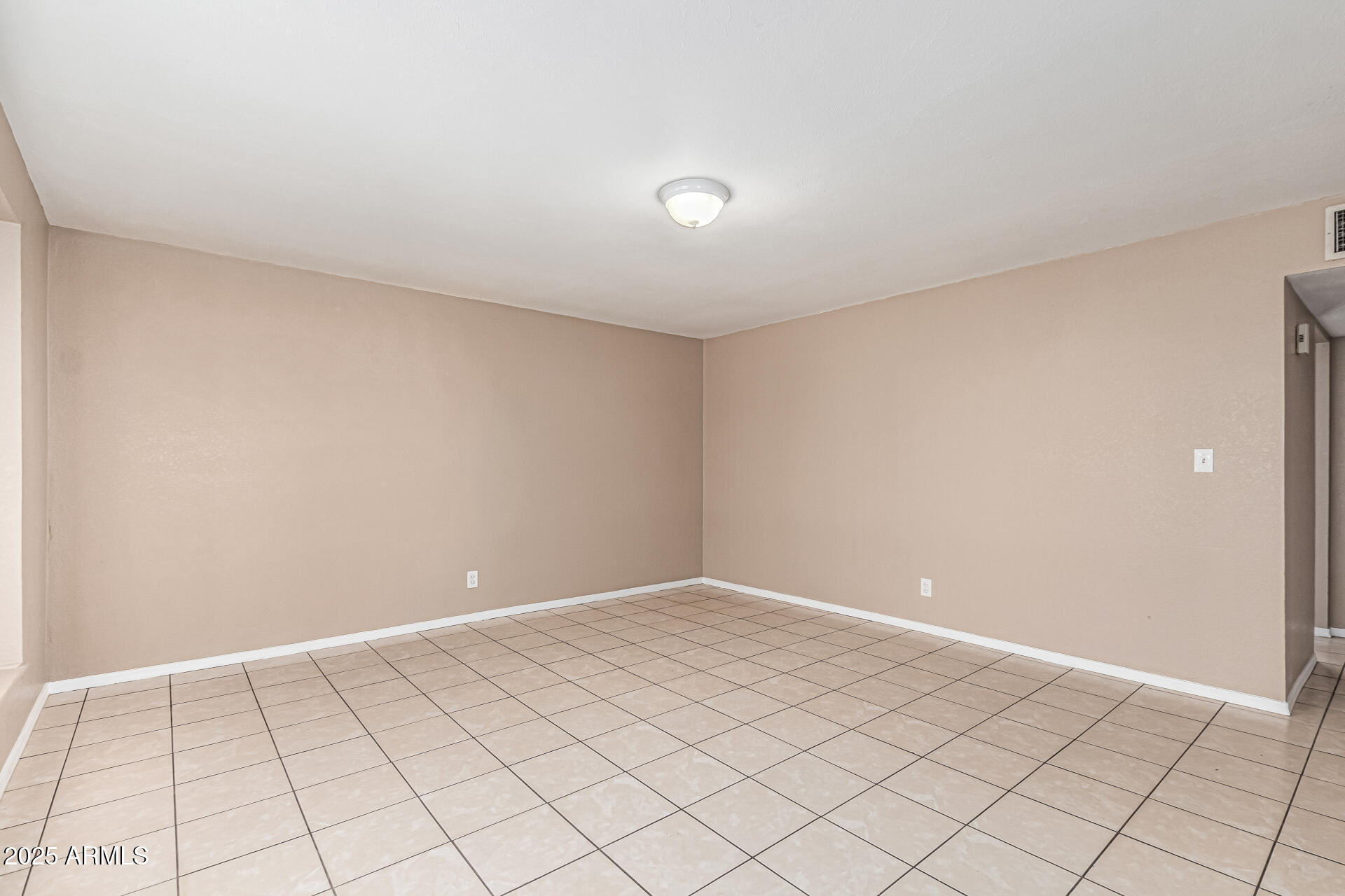 Homes 4 6334 N 37TH Avenue