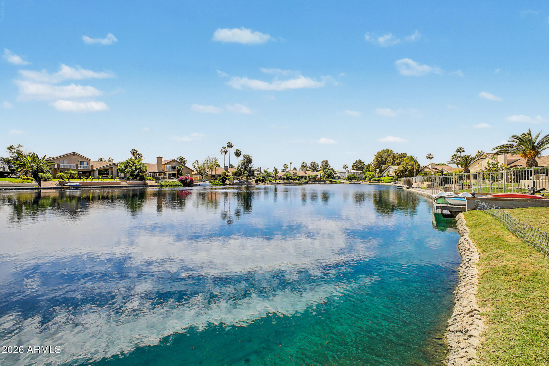 125 S LAKEVIEW Boulevard