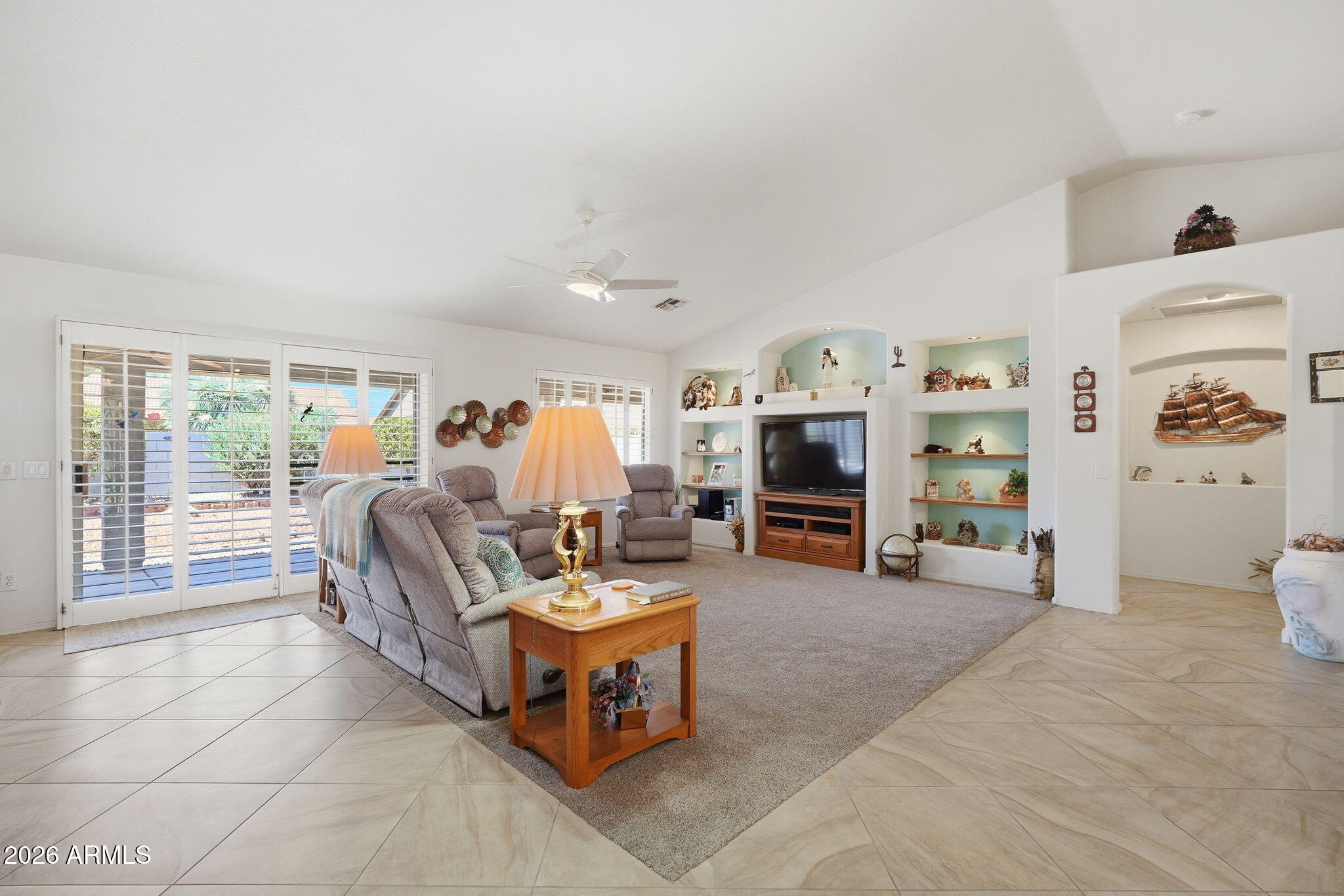 10109 E DIAMOND Drive