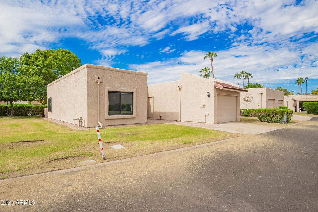 Photo of 716 S Privet Way, Mesa, AZ 85208 (MLS # 6931413)