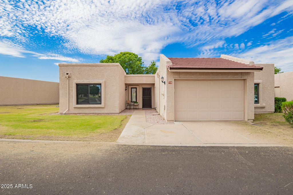 Photo of 716 S Privet Way, Mesa, AZ 85208 (MLS # 6931413)