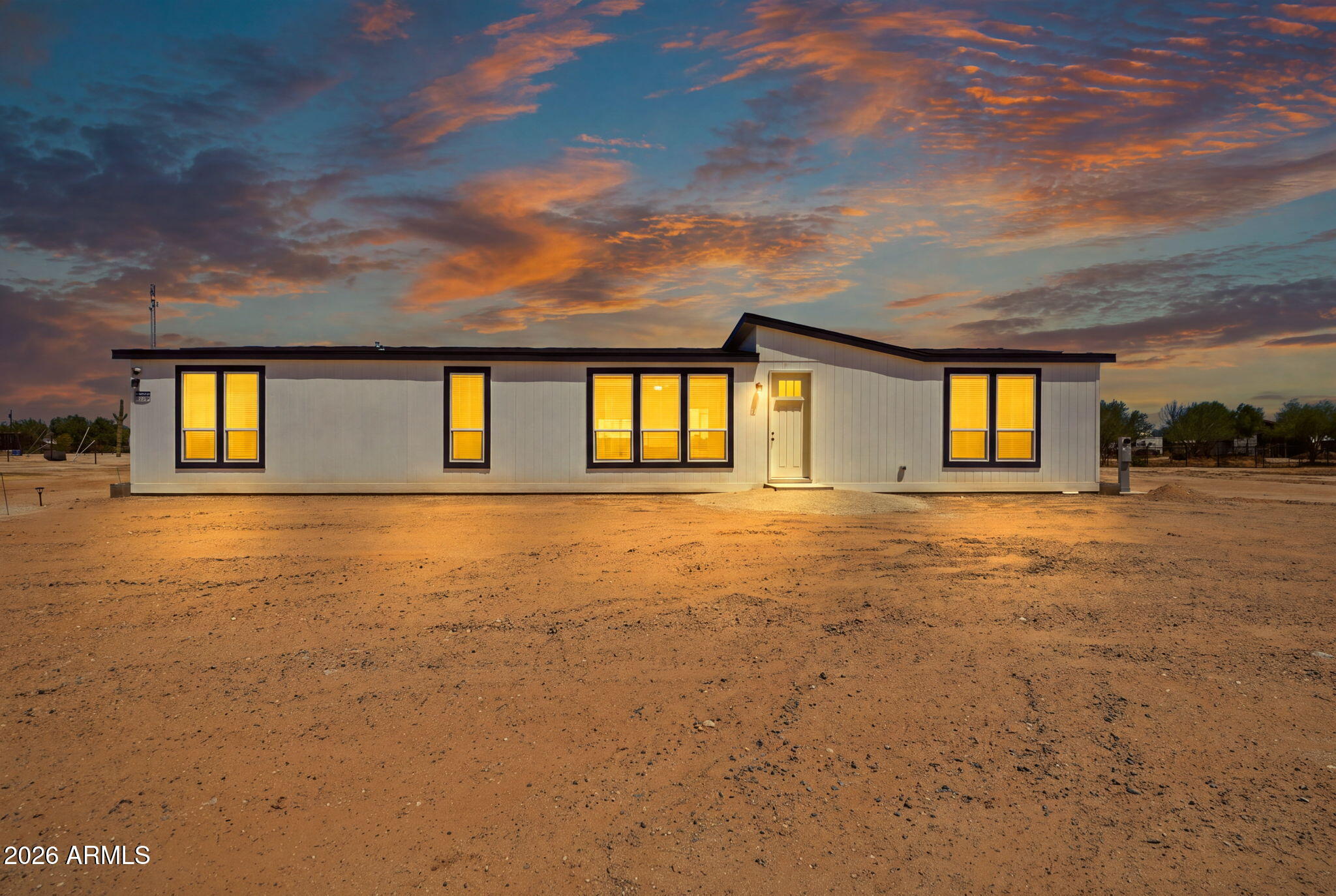 24086 E CHOLLA Road
