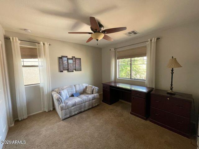 2449 E VERMONT Drive