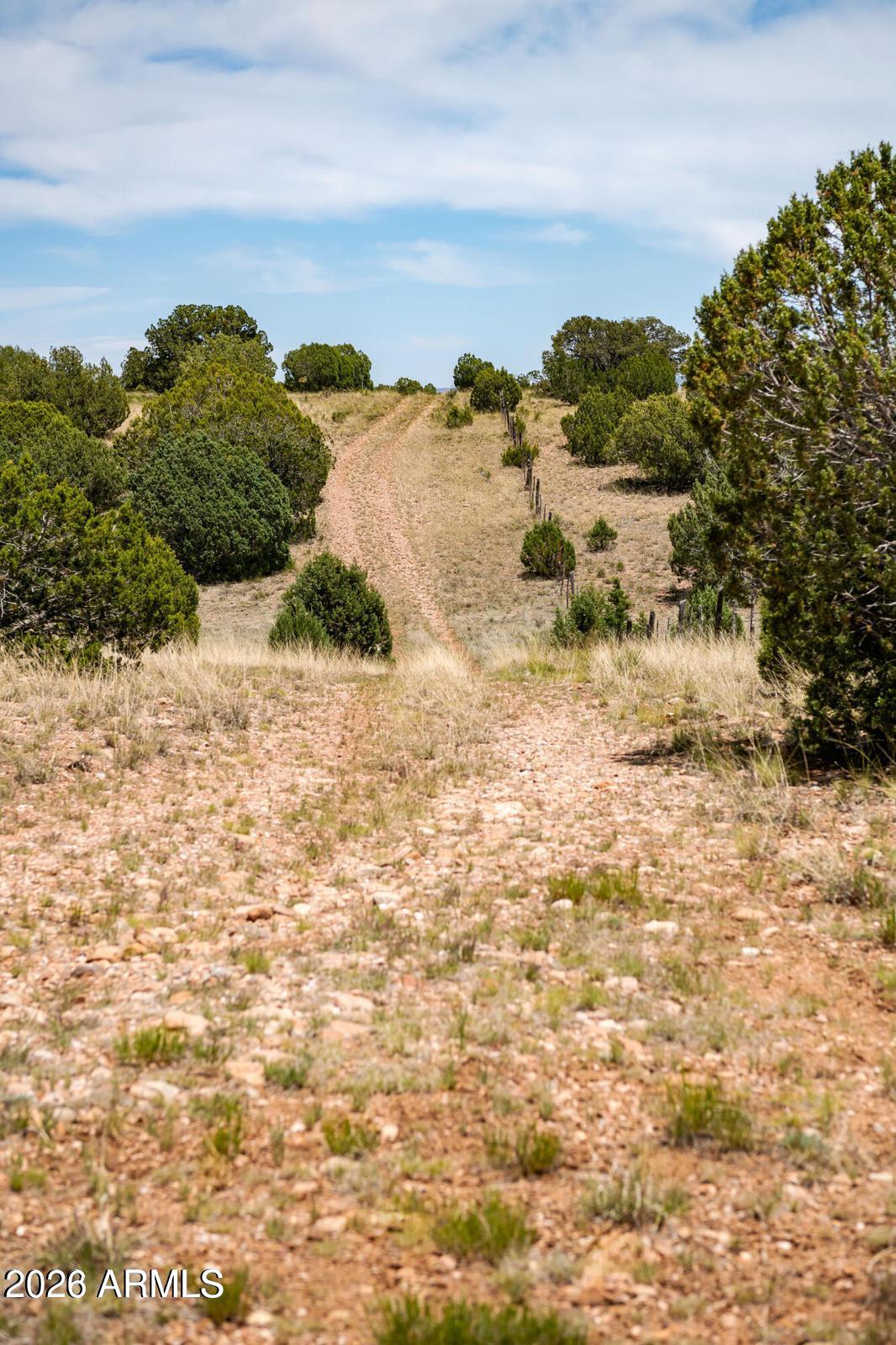 000-B Pine Ridge Trail Rd -- 50