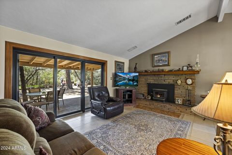 Single Family Residence in Prescott AZ 334 Plaza Drive 17.jpg