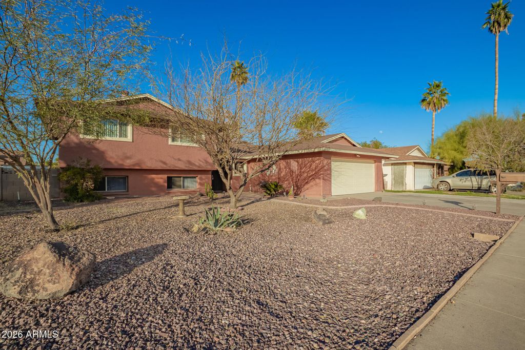 Photo of 4610 W Marshall Avenue, Glendale, AZ 85301 (MLS # 6977642)
