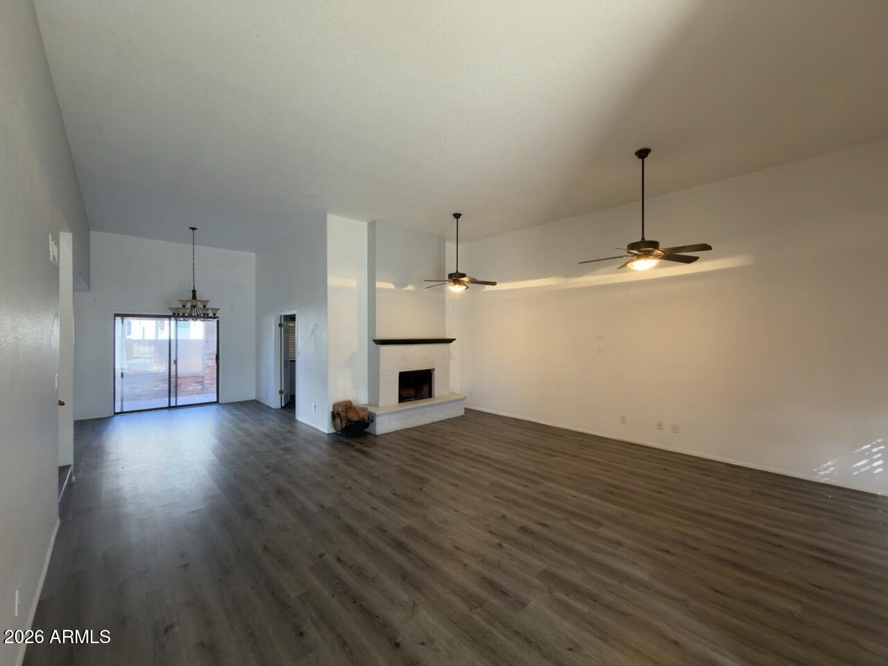 2518 E SHAW BUTTE Drive