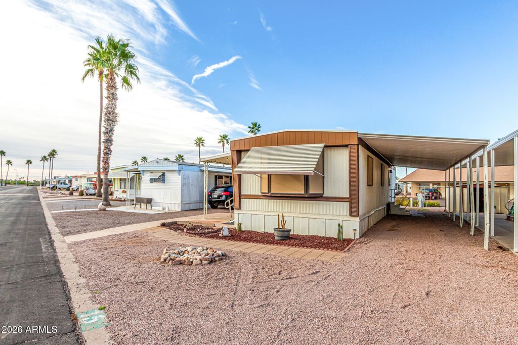 Photo of 1050 E Broadway Avenue #15, Apache Junction, AZ 85119 (MLS # 6970918)