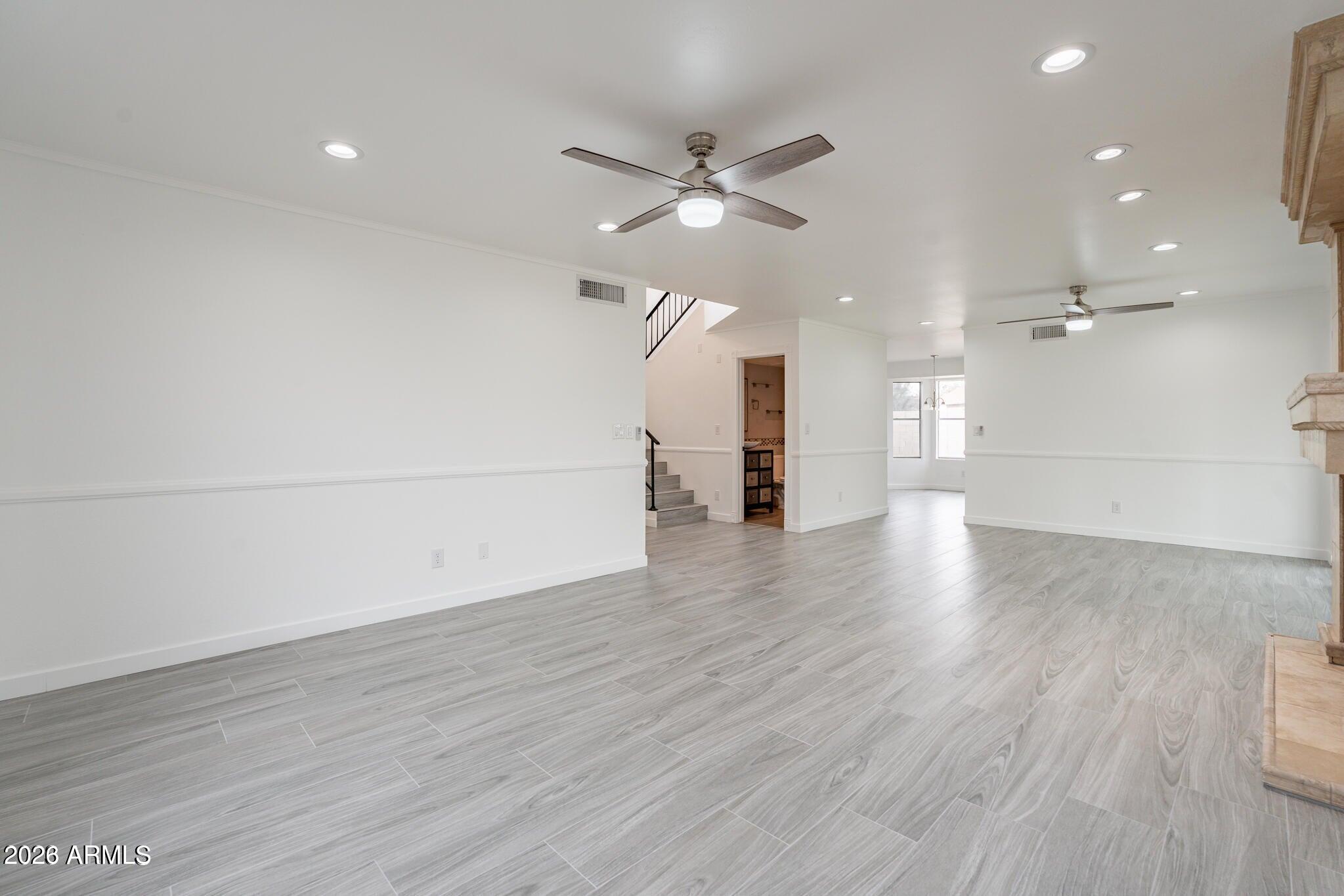 OVERLAND TRAIL 4 - Residential
