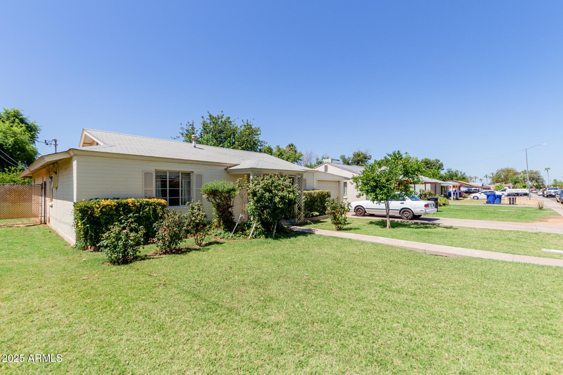 101 W HARRISON Street