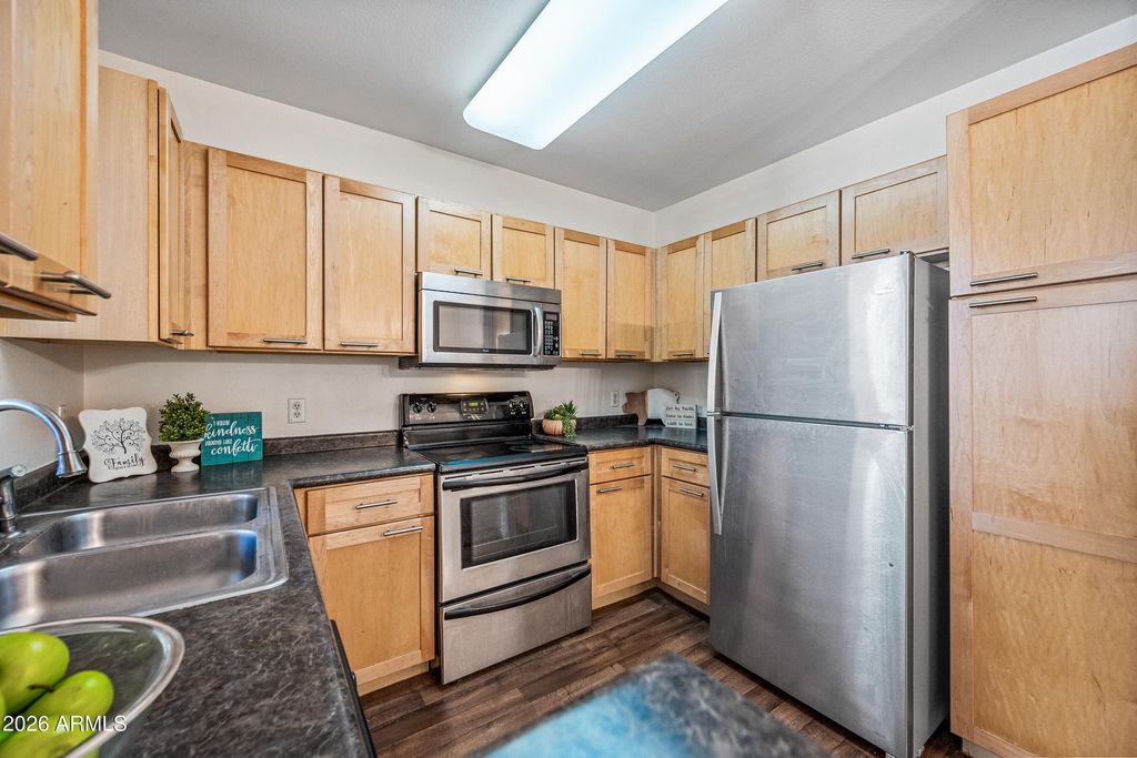 Photo of 1295 N Ash Street #Apt 617, Gilbert, AZ 85233 (MLS # 6983884)