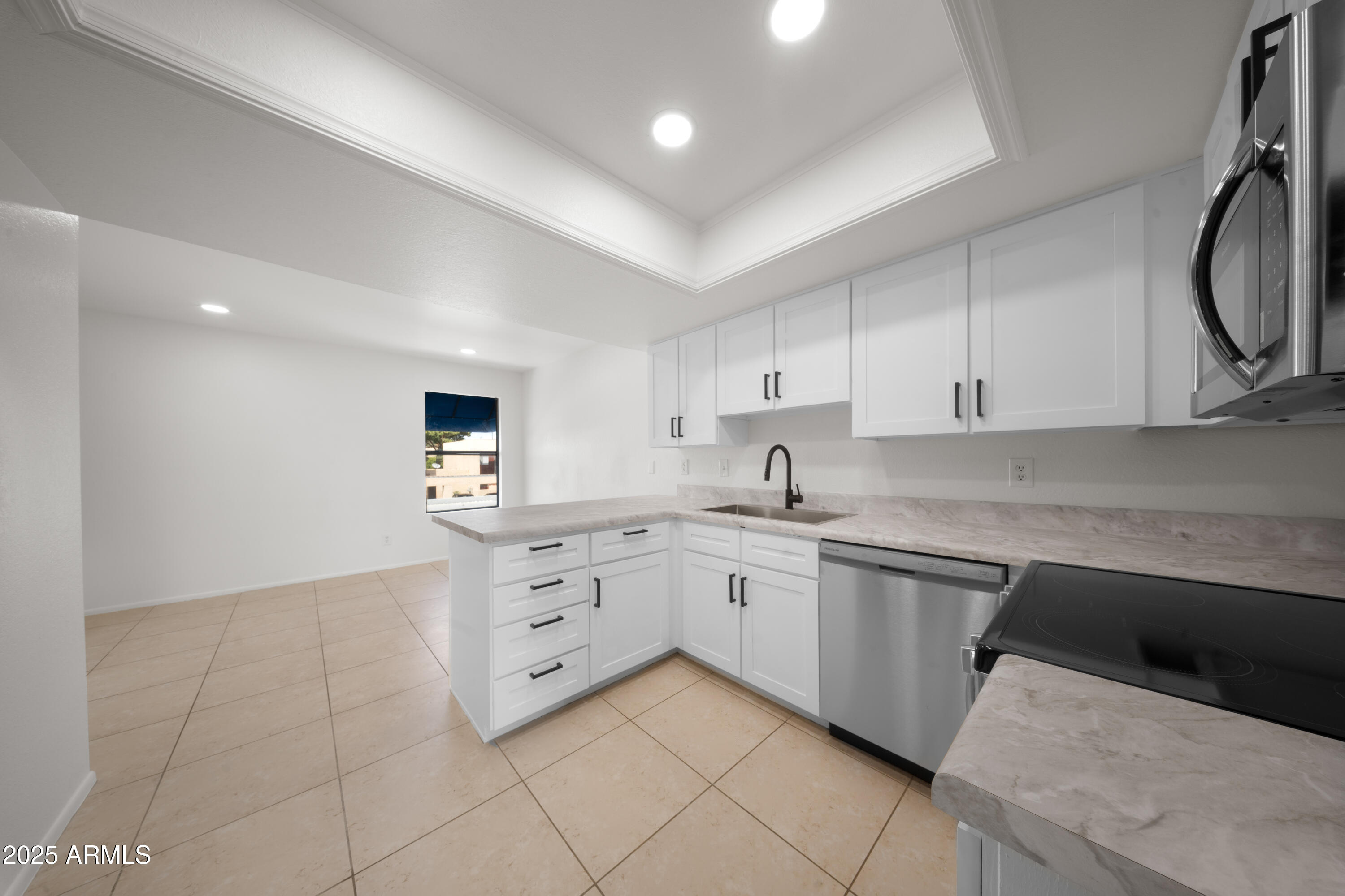 220 N 22ND Place 2029