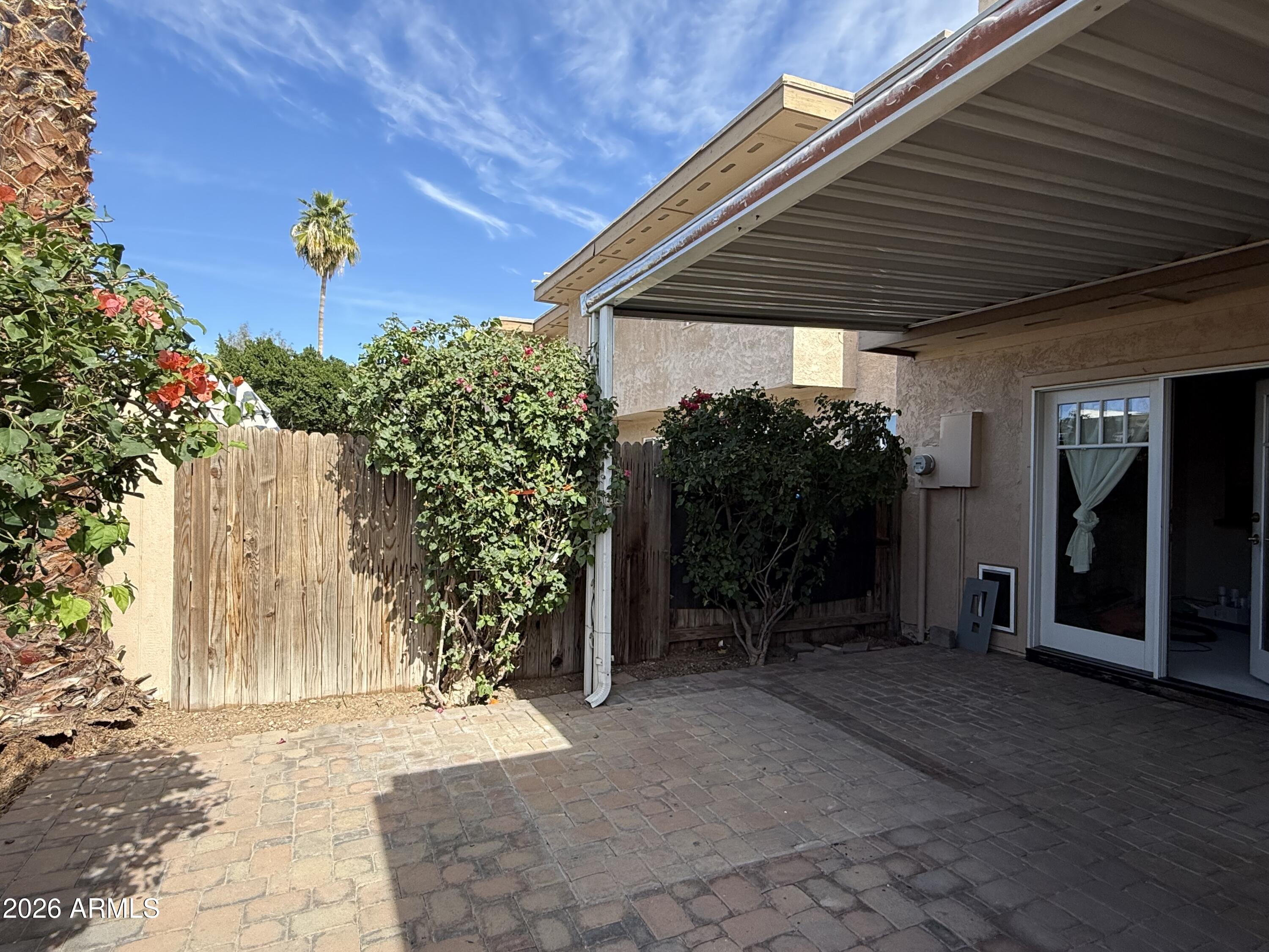 5902 N GRANITE REEF Road