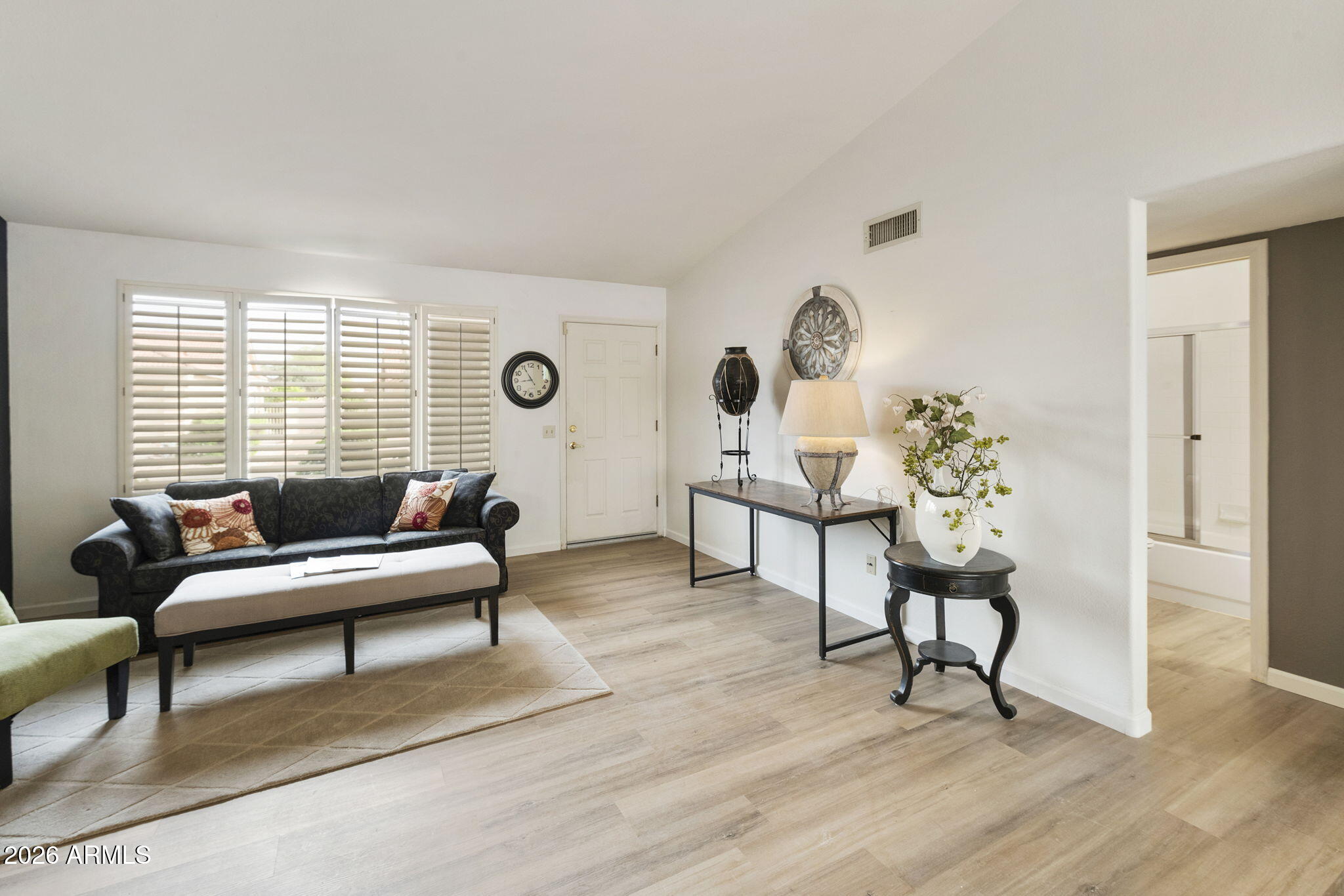 11135 E ELMHURST Drive