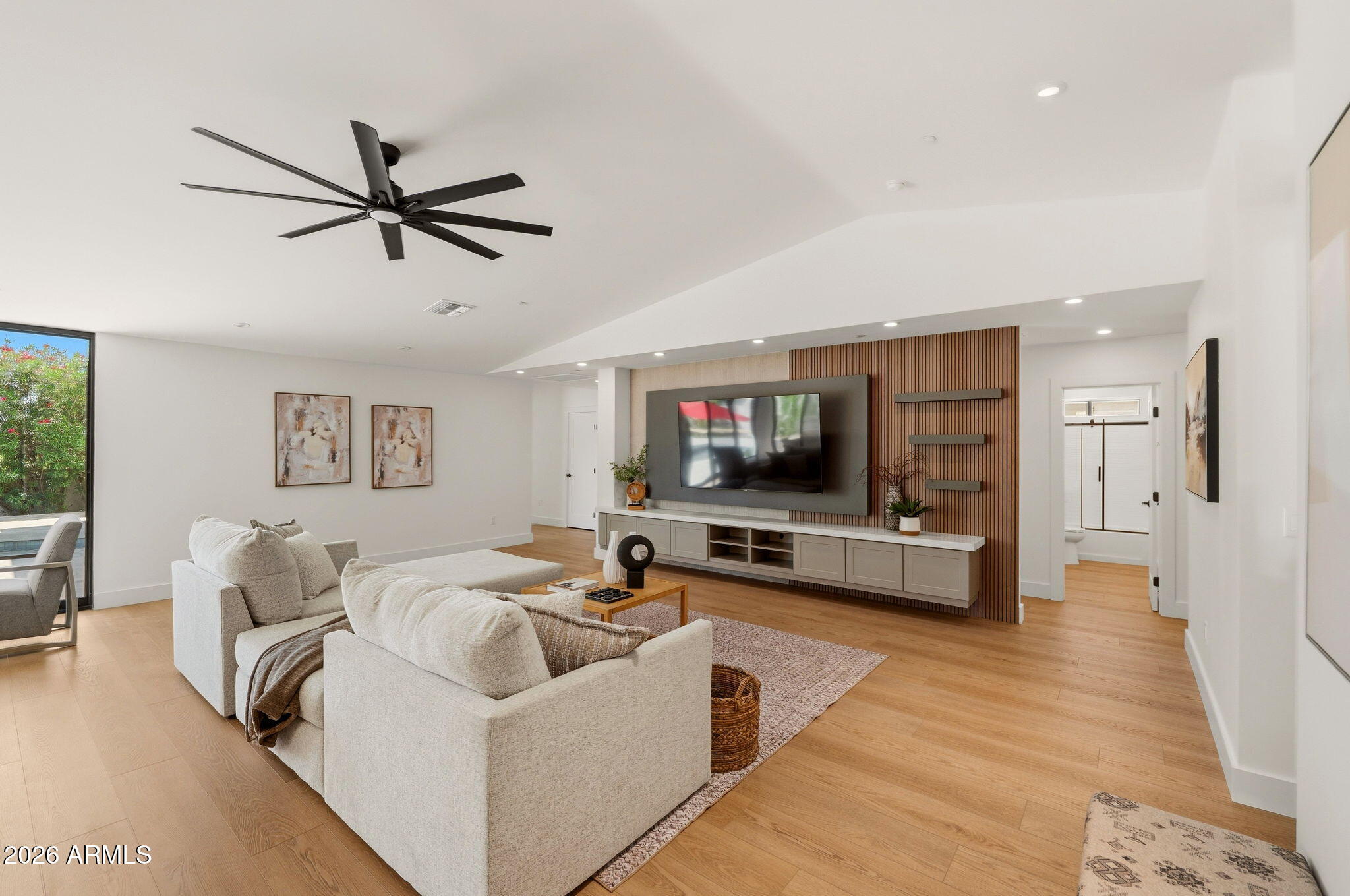 8379 E SAN SALVADOR Drive